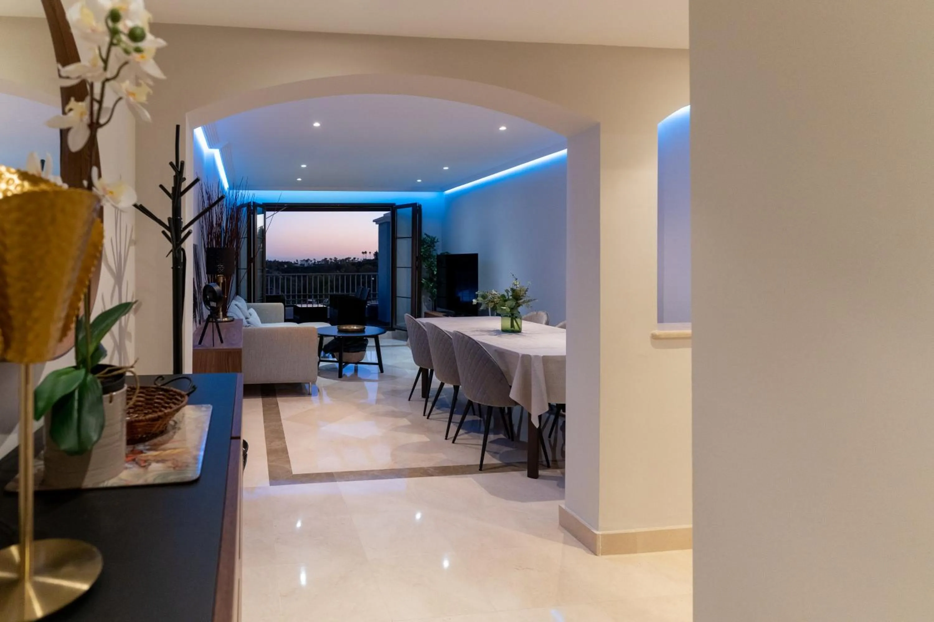 Lounge or bar in LOS ARQUEROS GOLF APARTMENTS