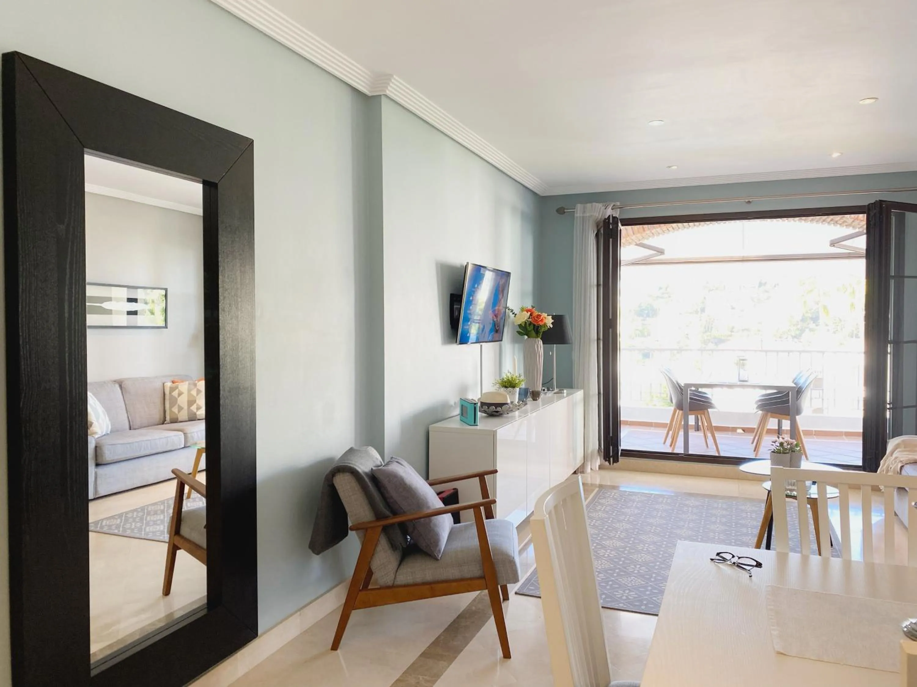 Living room in LOS ARQUEROS GOLF APARTMENTS