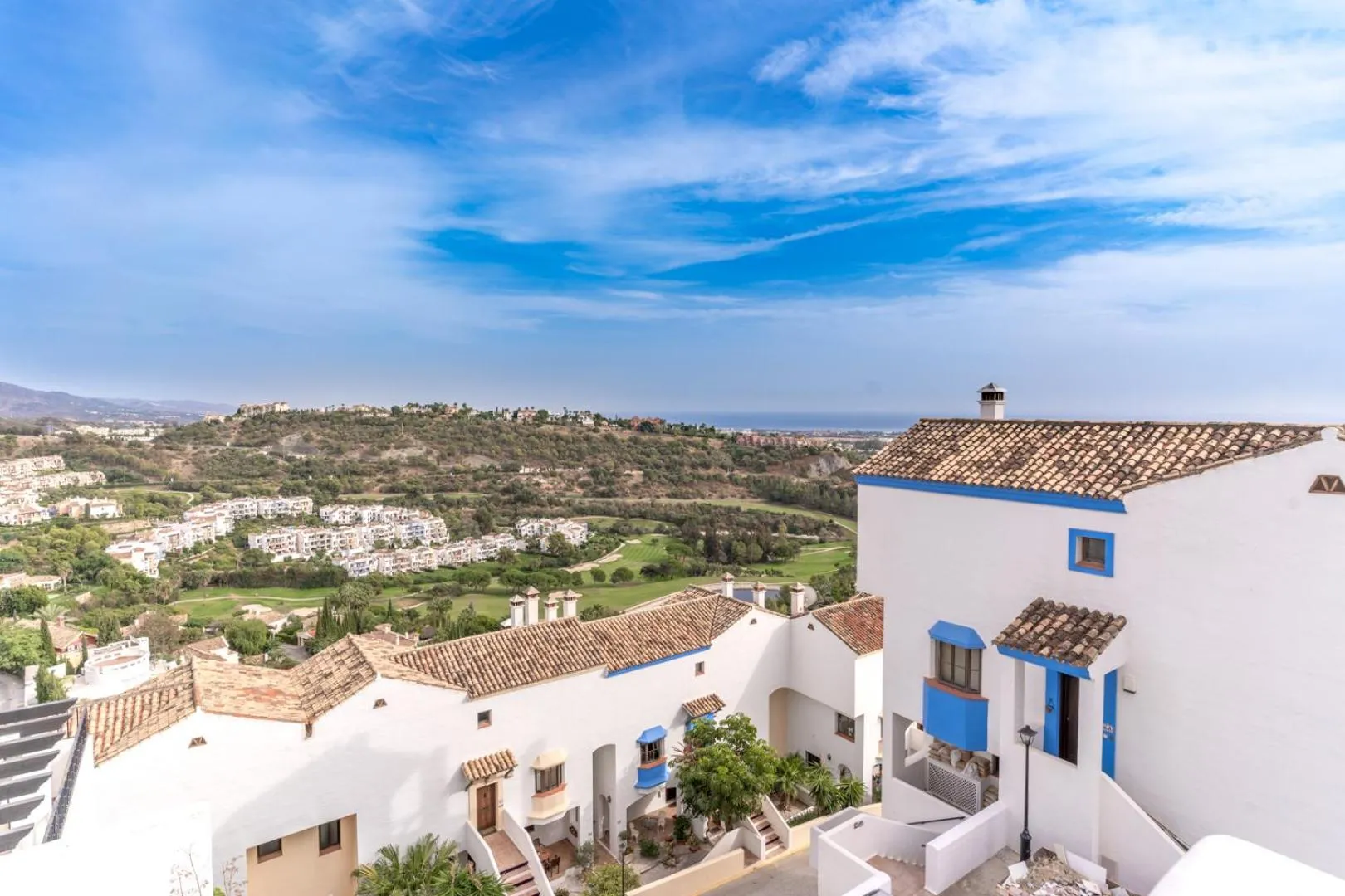 Property building in LOS ARQUEROS GOLF APARTMENTS