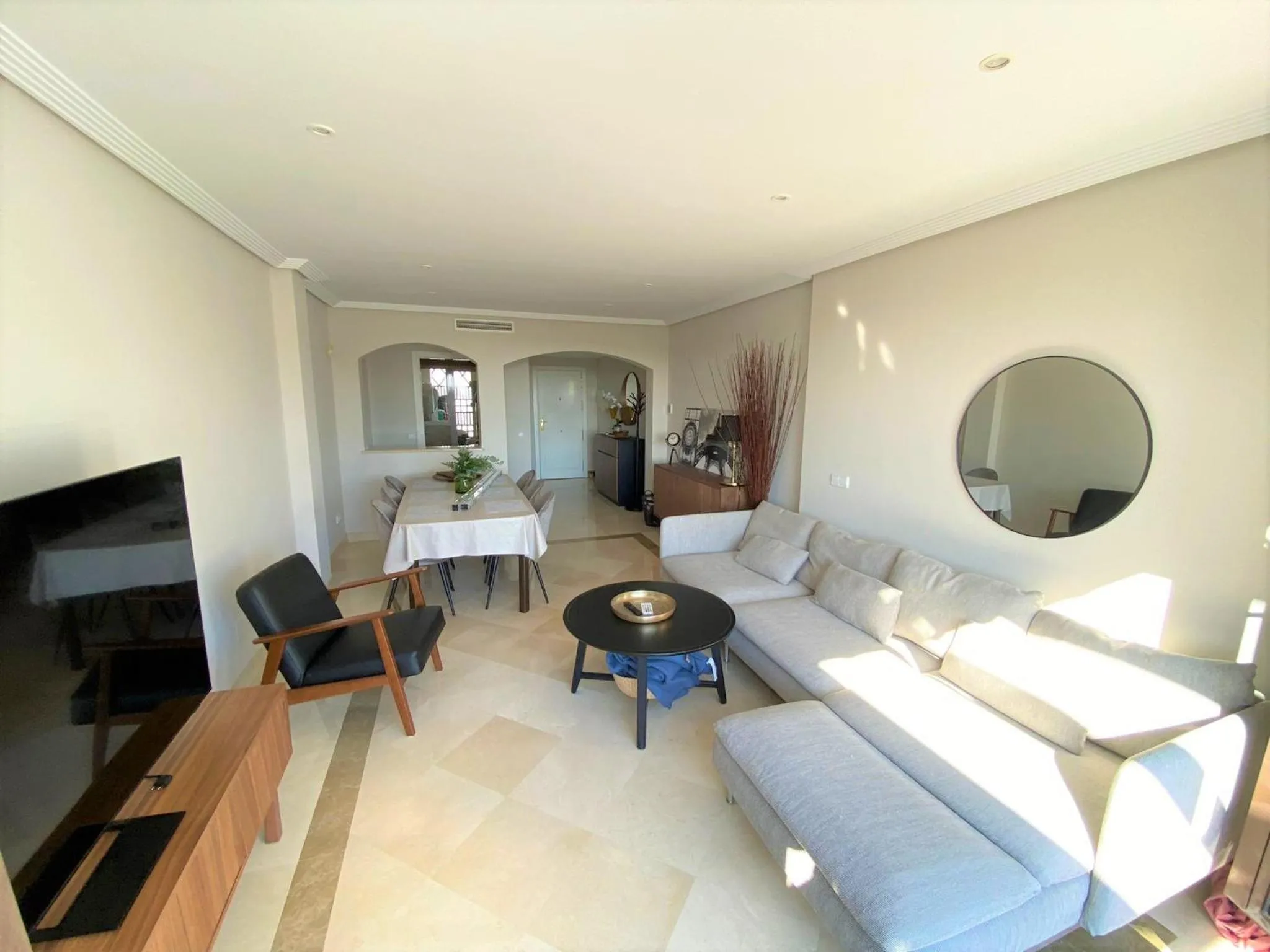 Living room in LOS ARQUEROS GOLF APARTMENTS