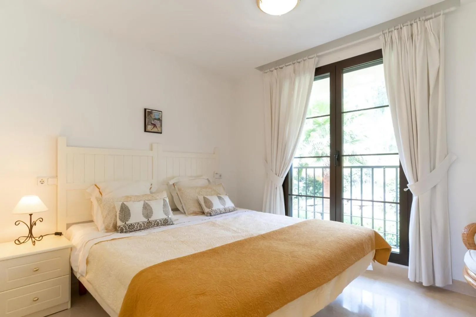 Bedroom, Bed in LOS ARQUEROS GOLF APARTMENTS