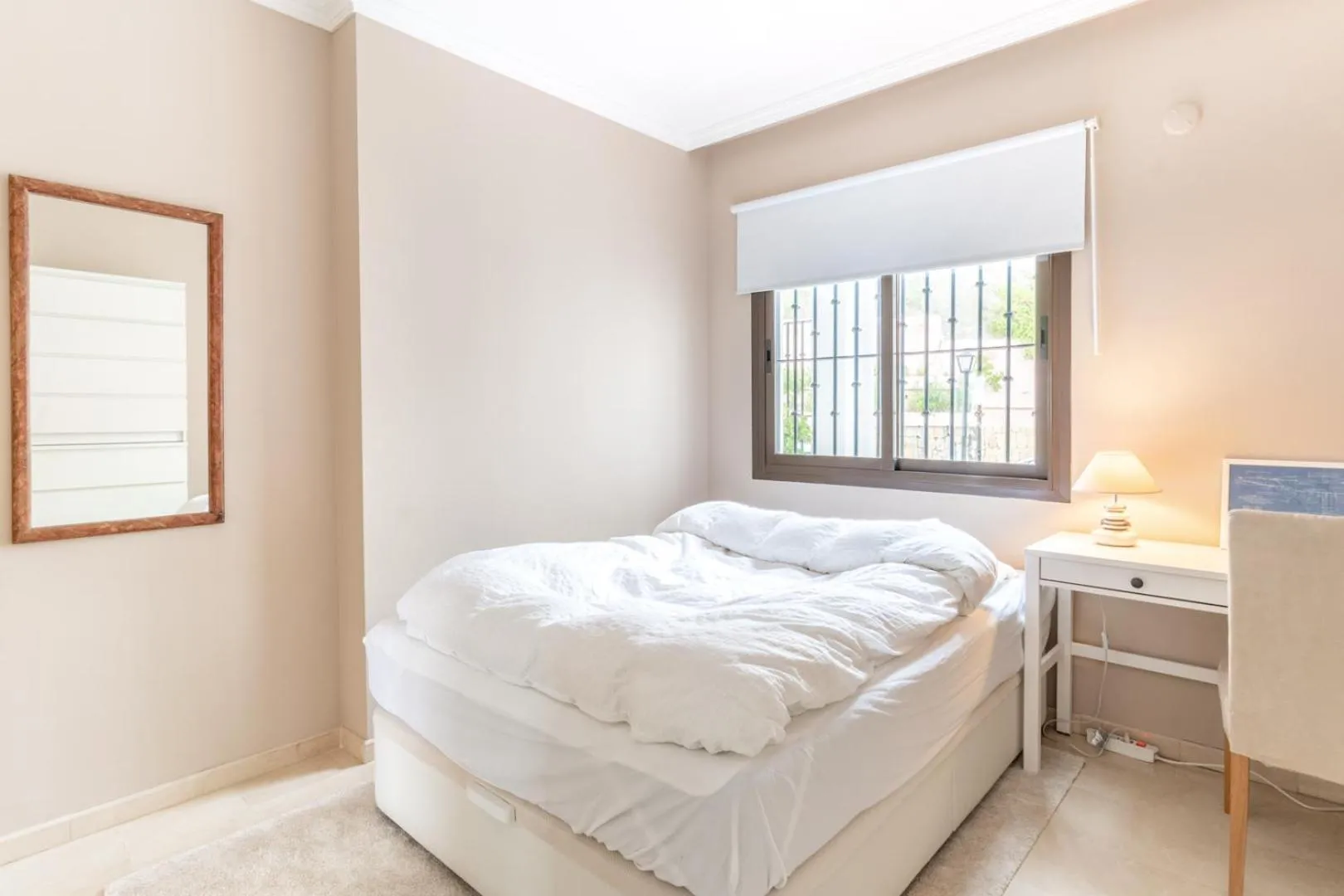 Bedroom, Bed in LOS ARQUEROS GOLF APARTMENTS