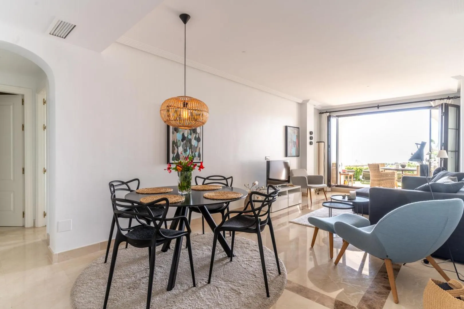 Living room in LOS ARQUEROS GOLF APARTMENTS