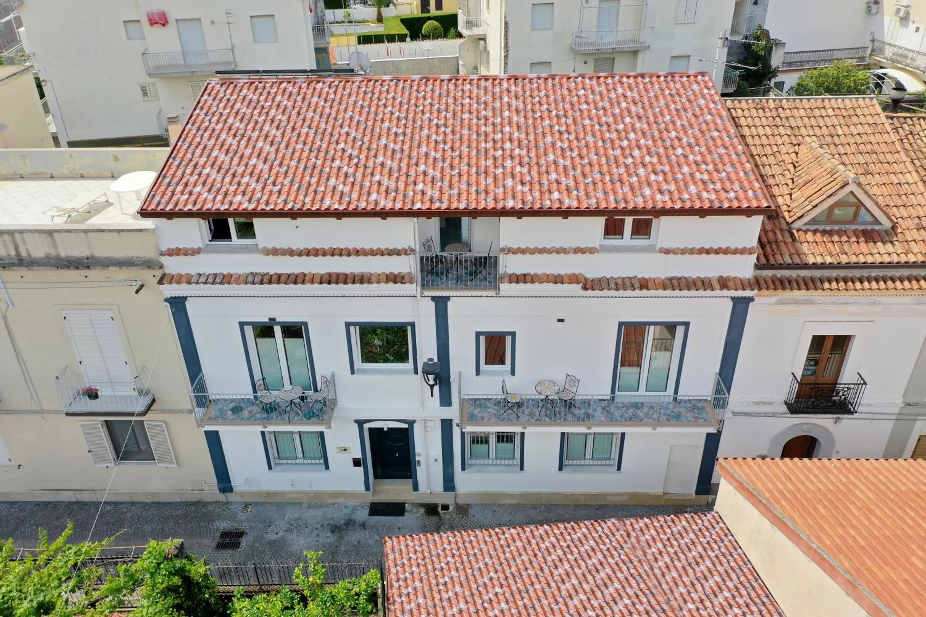 Property building in Praja vecchia