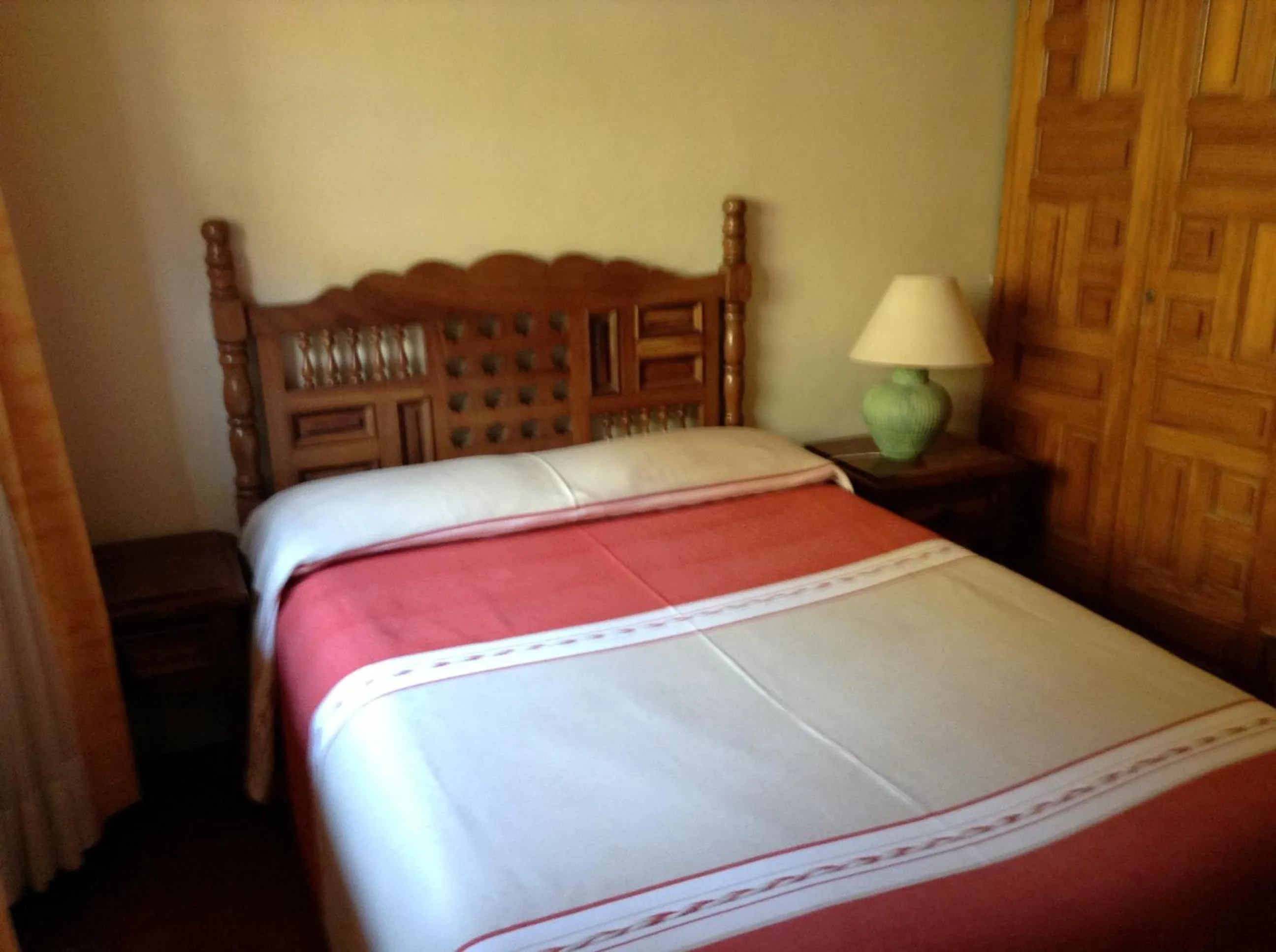 Bed in Posada de la Salud