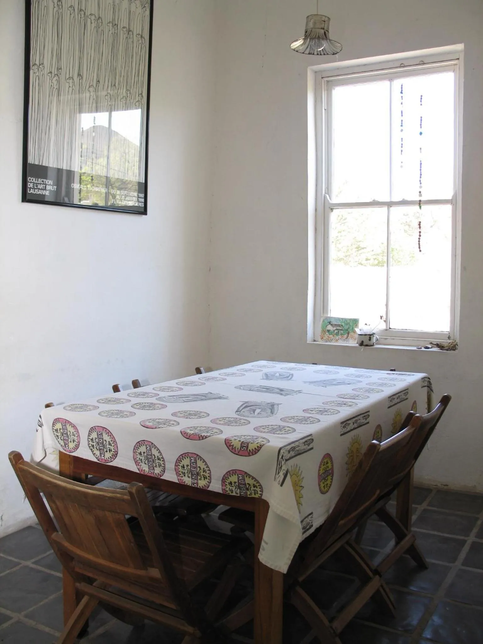 Dining area in The Owlhouse Backpackers