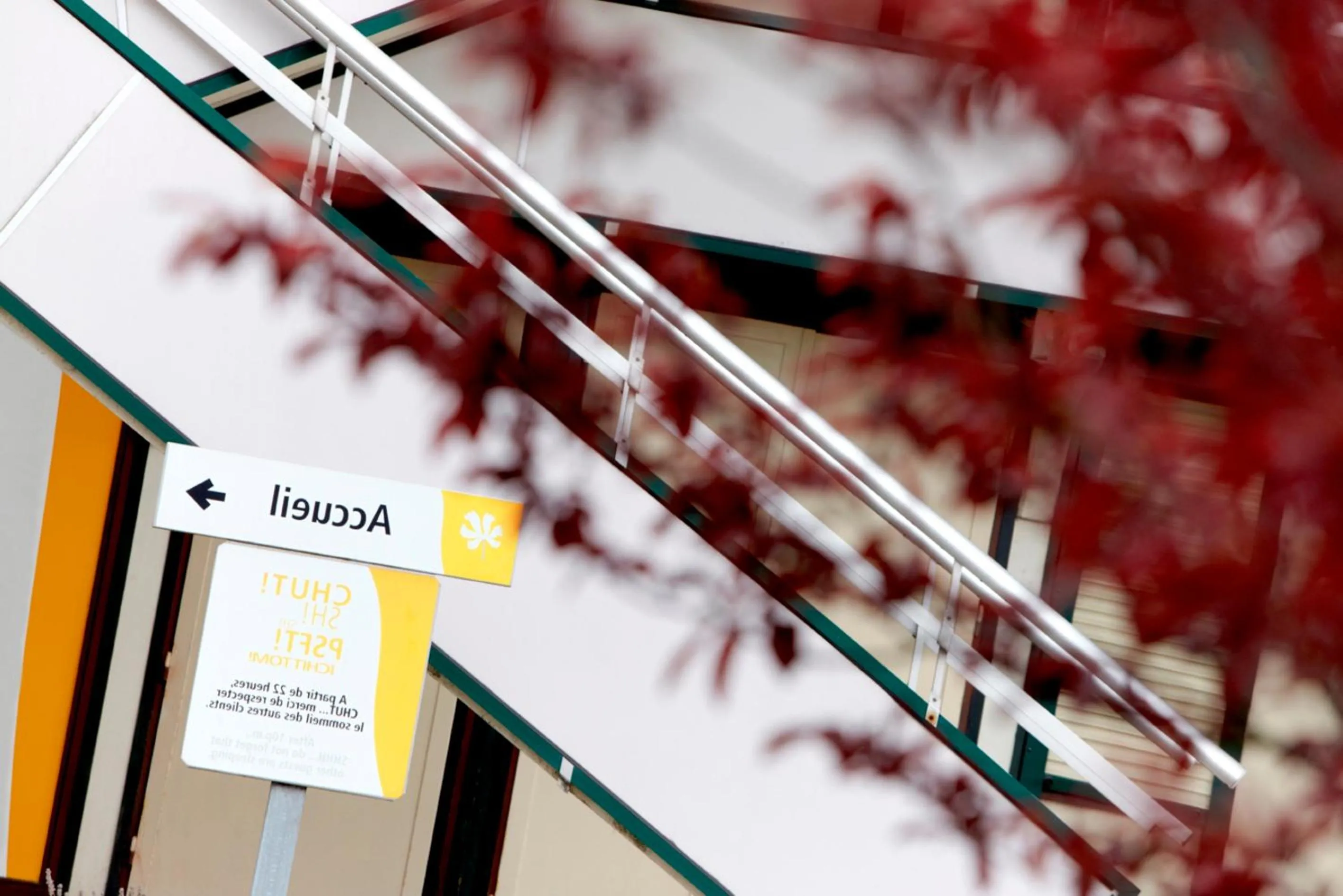 Facade/entrance in Premiere Classe Metz Nord - Semecourt