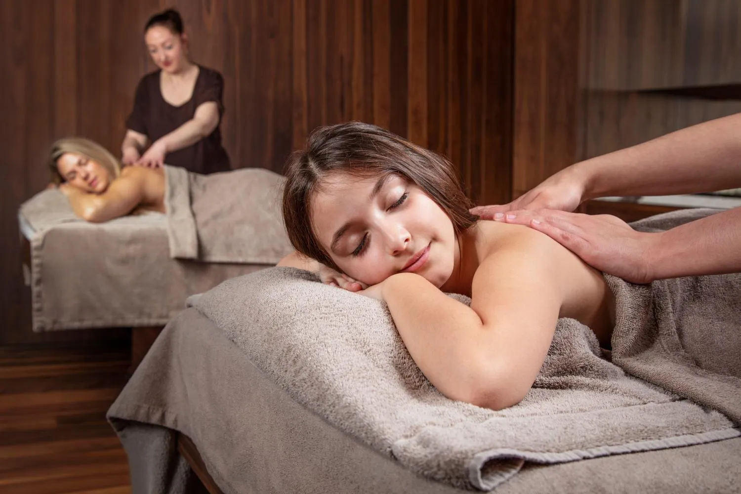 Massage in Jiva Hill Resort - Genève