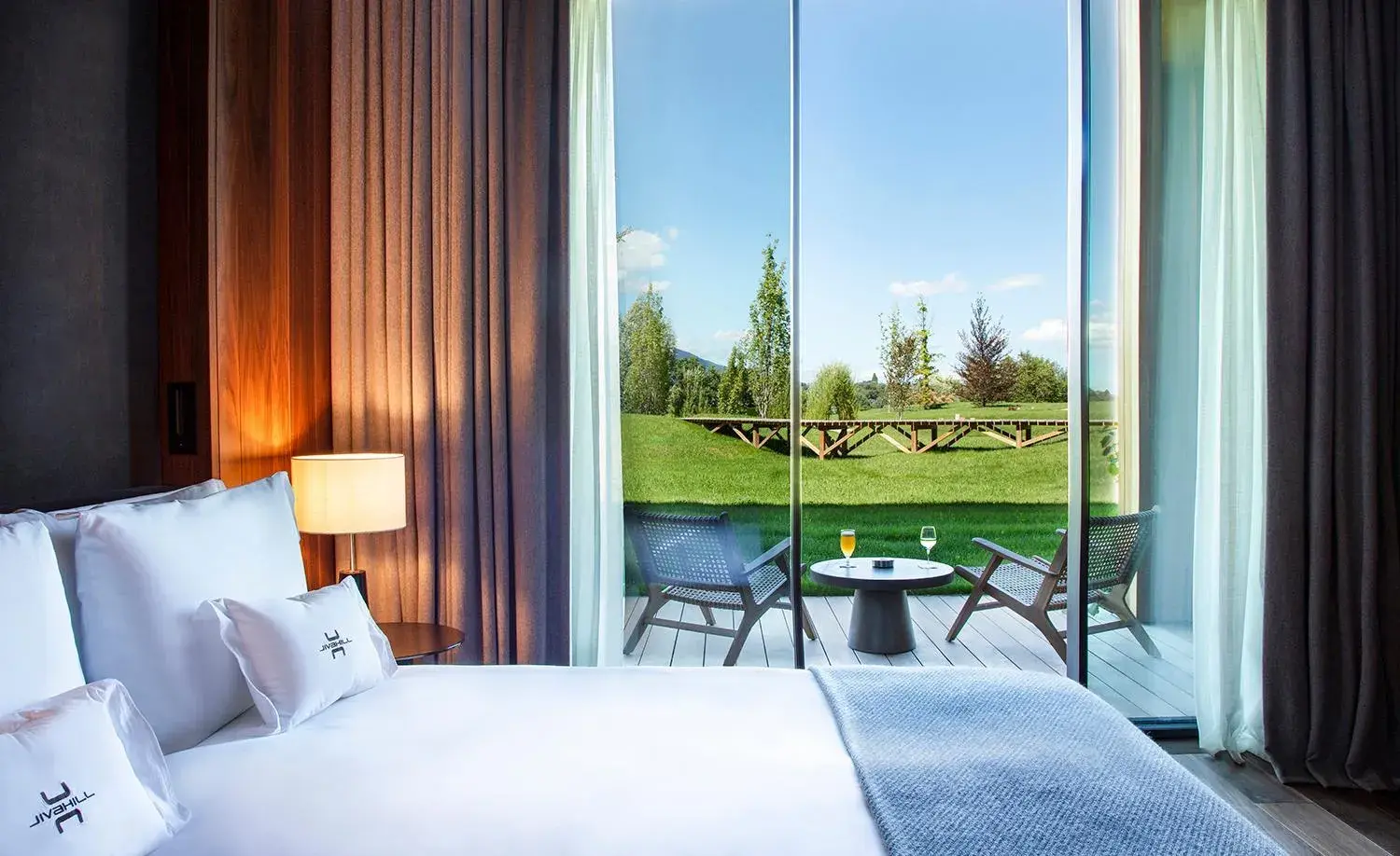 Bed in Jiva Hill Resort - Genève Bed in Jiva Hill Resort - Genève