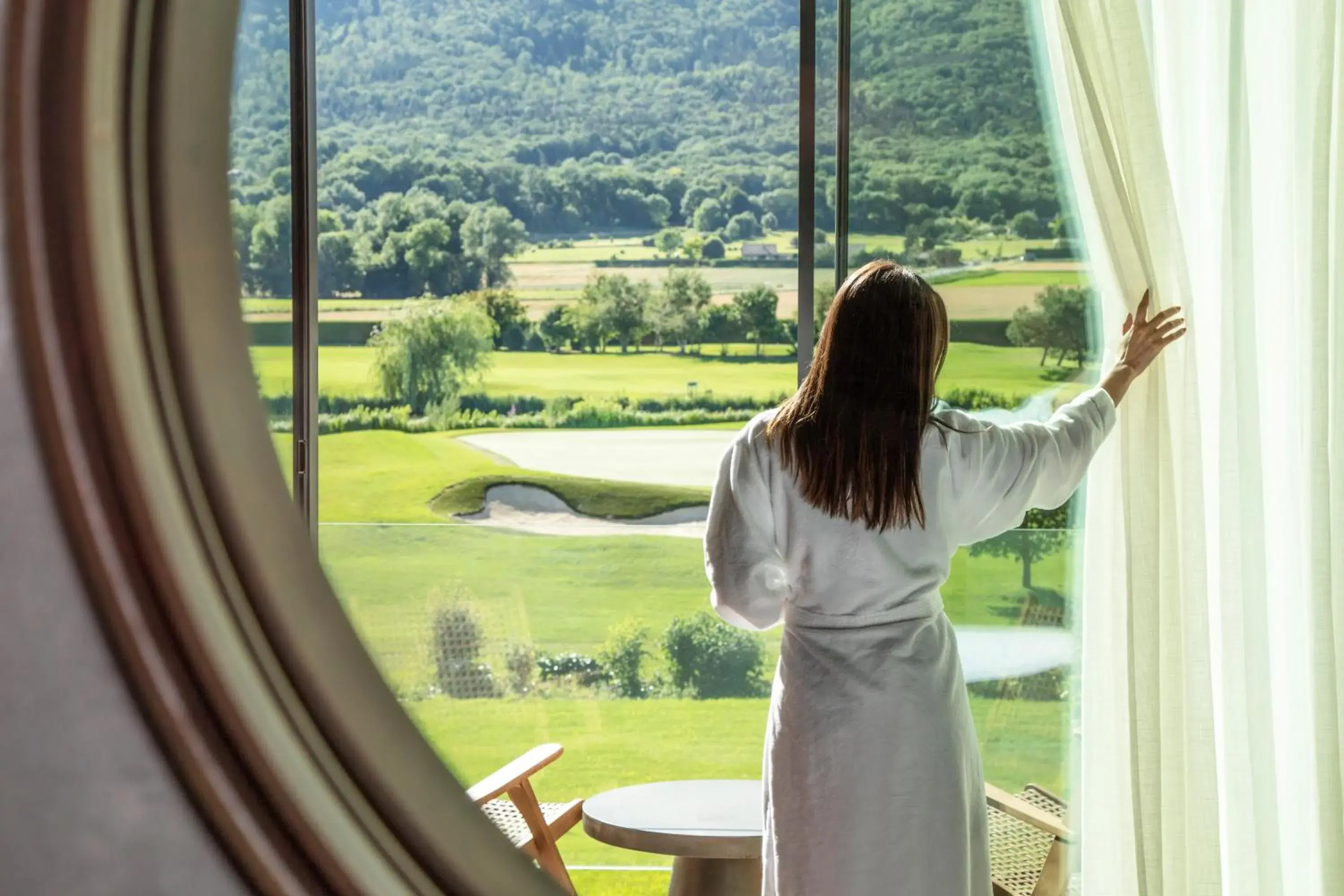 Mountain view in Jiva Hill Resort - Genève Mountain view in Jiva Hill Resort - Genève