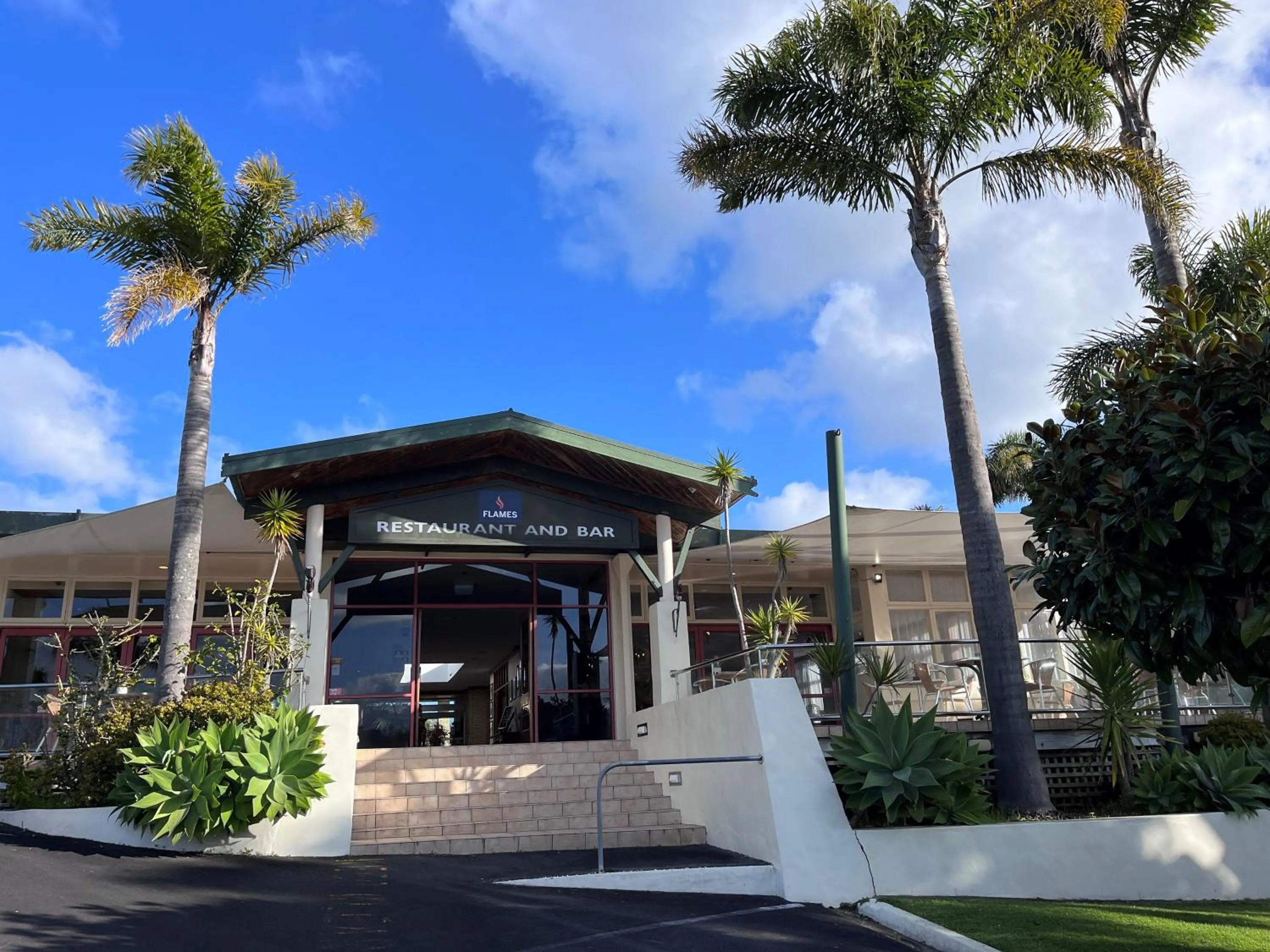 Property building in Comfort Hotel Flames Whangarei