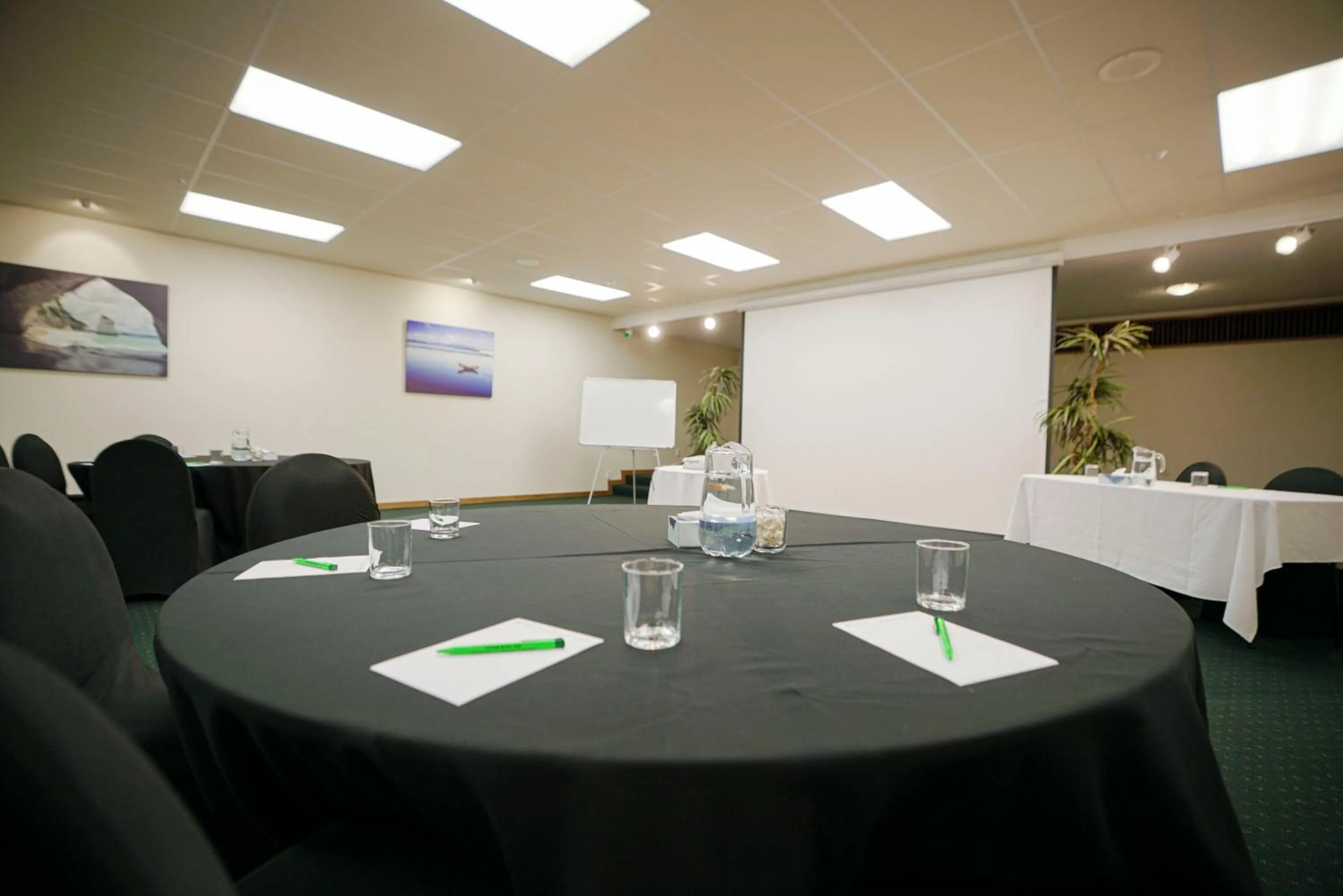 Meeting/conference room in Comfort Hotel Flames Whangarei