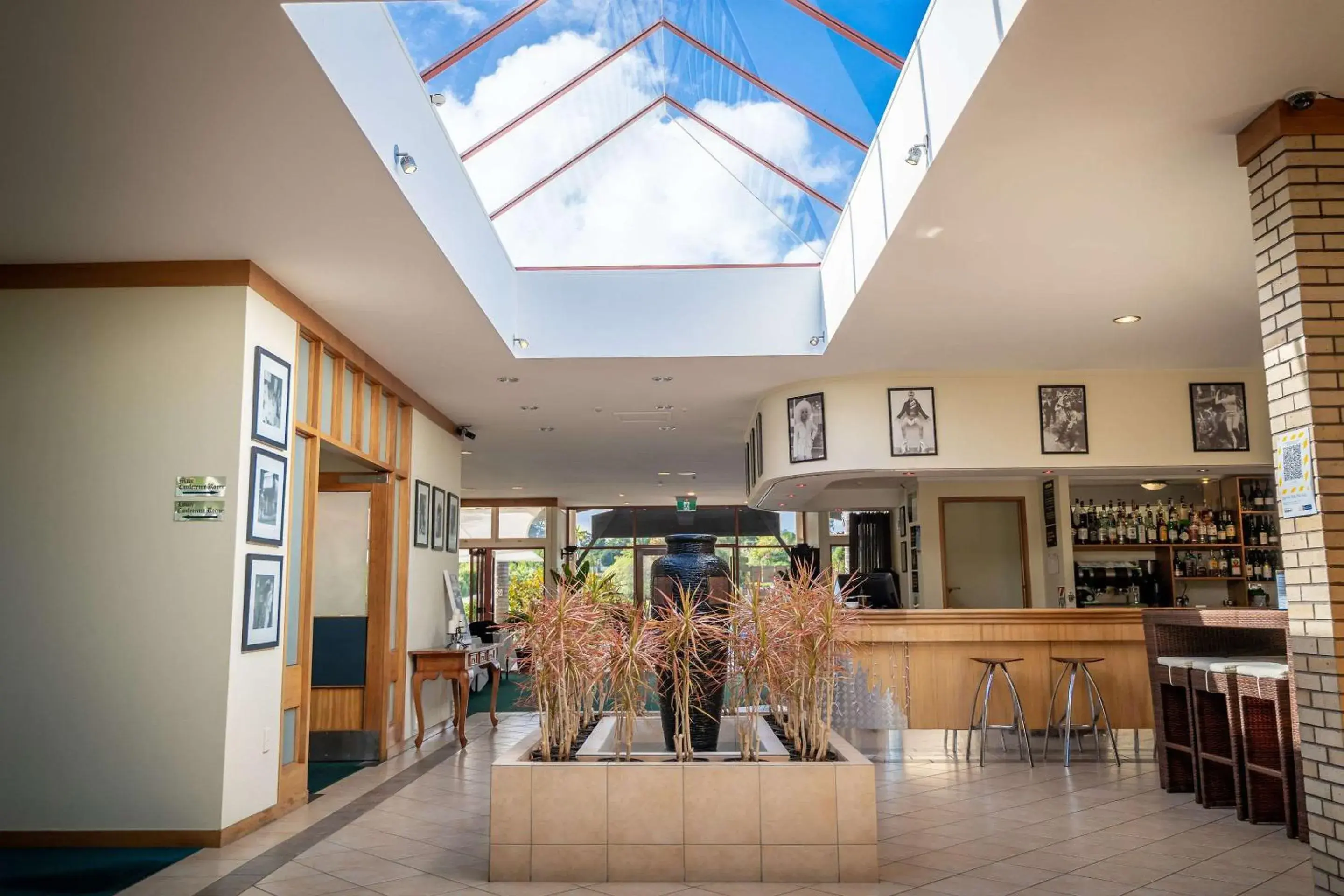 Lobby or reception in Comfort Hotel Flames Whangarei Lobby or reception in Comfort Hotel Flames Whangarei