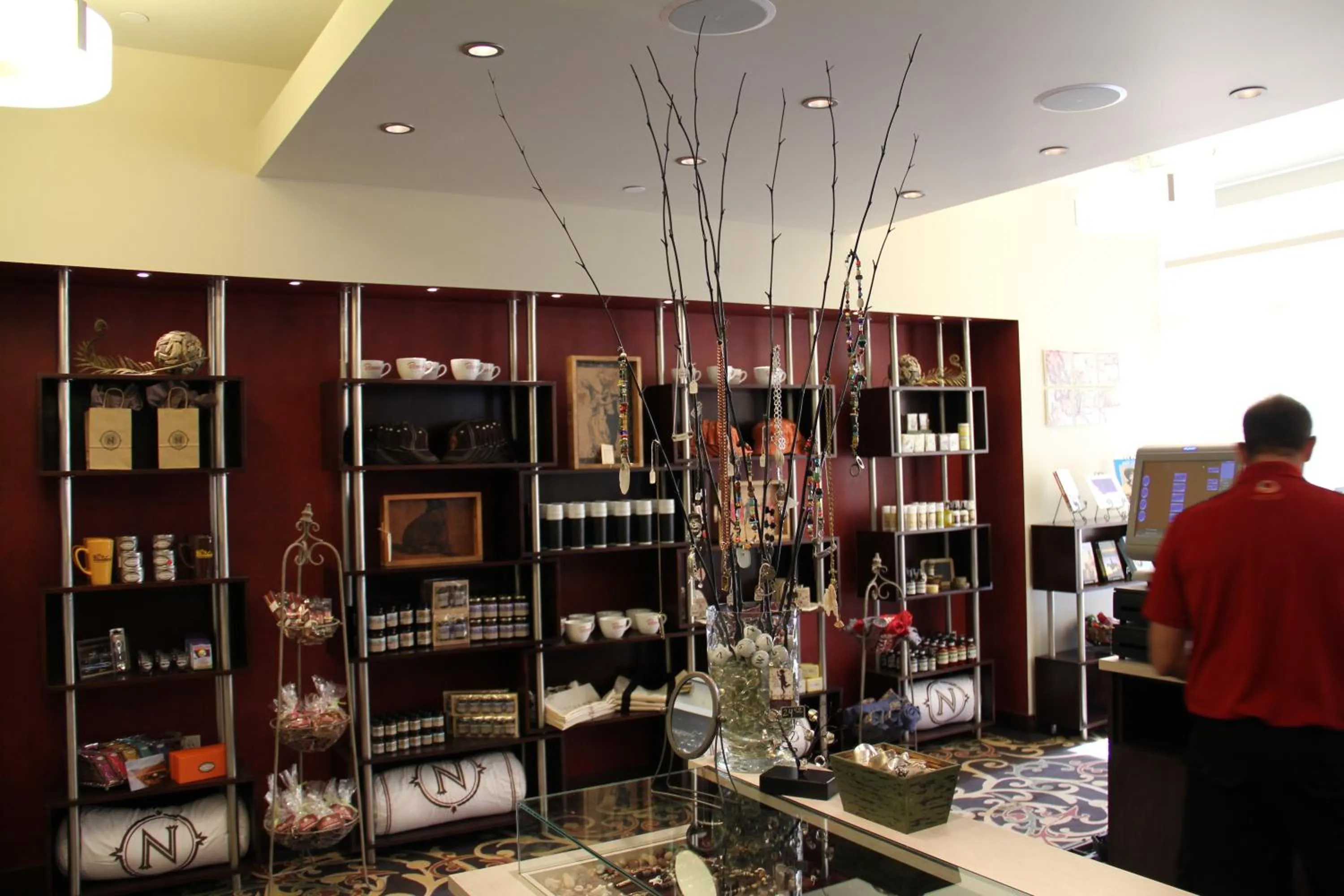 On-site shops in Northern Hotel