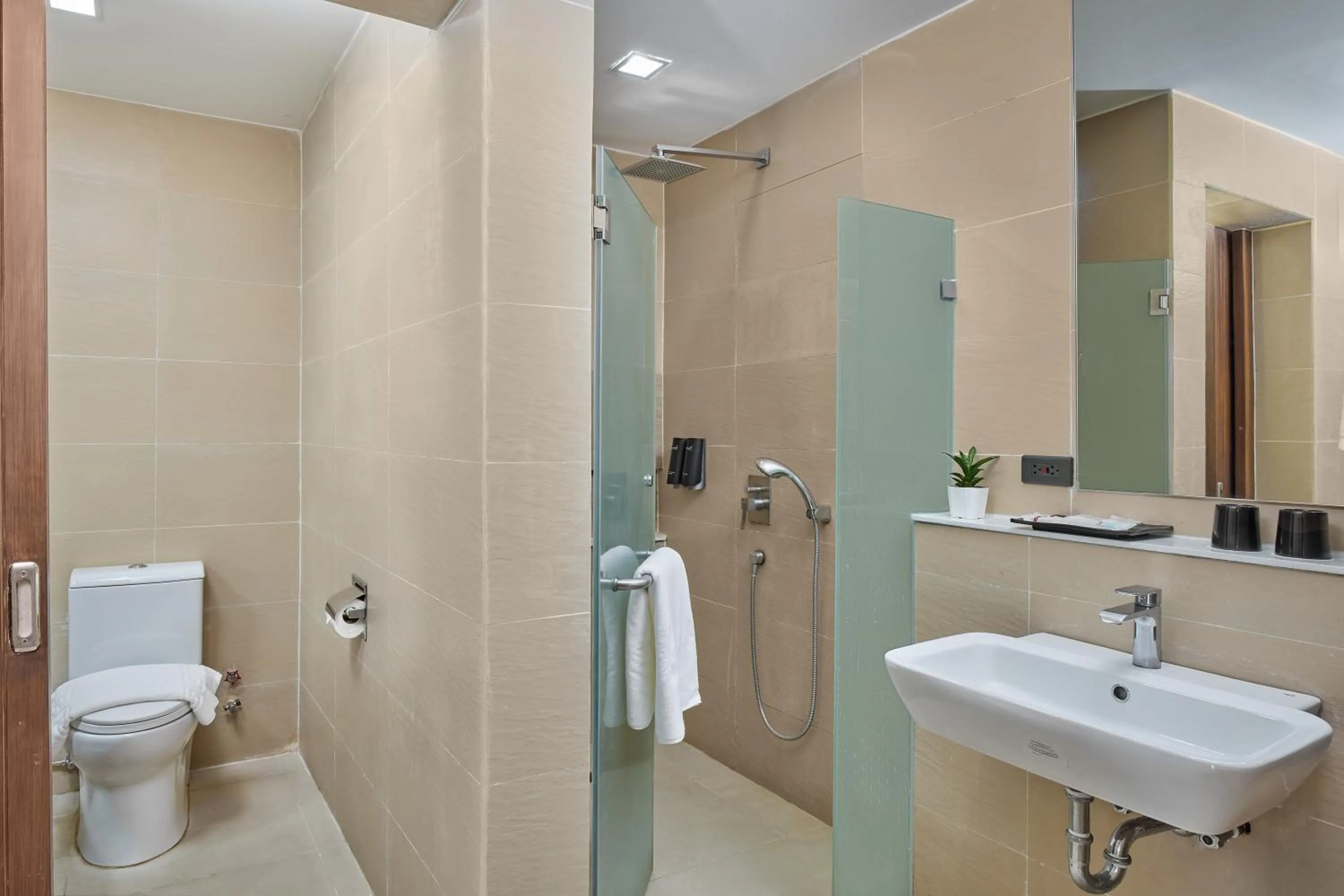 Shower in Summit Ridge Tagaytay - Newly Renovated