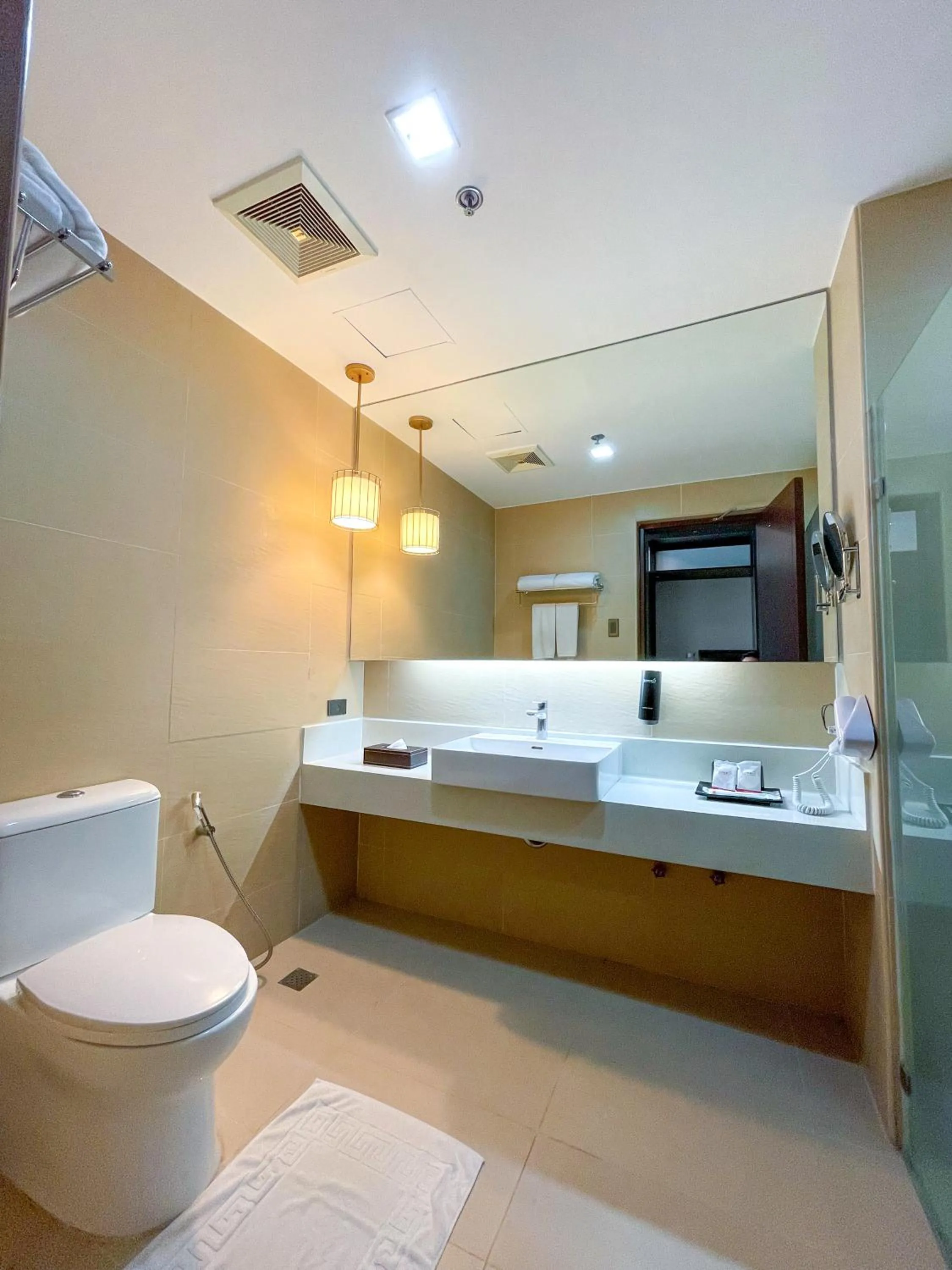 Shower in Summit Ridge Tagaytay - Newly Renovated