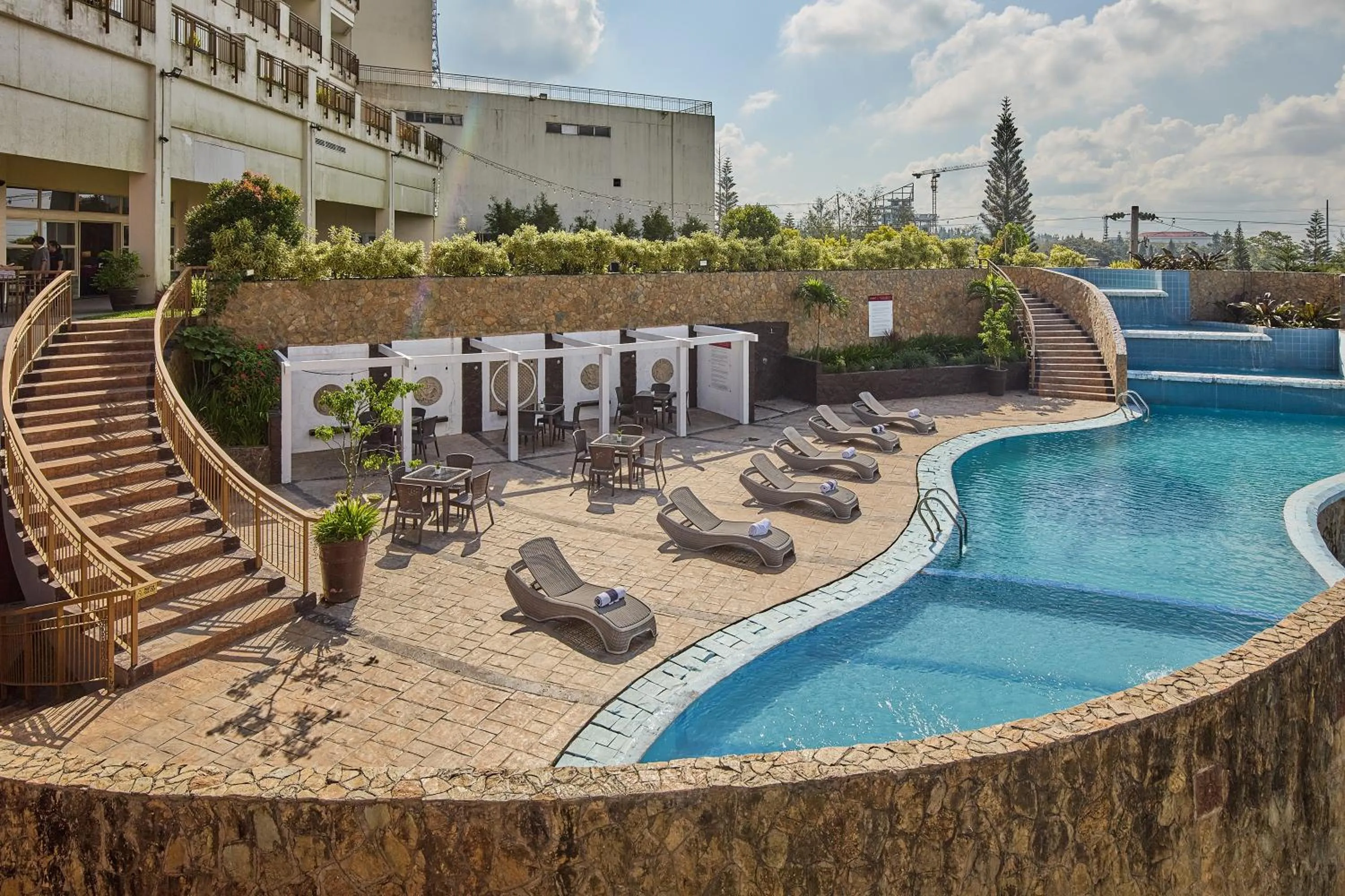 Swimming pool in Summit Ridge Tagaytay - Newly Renovated