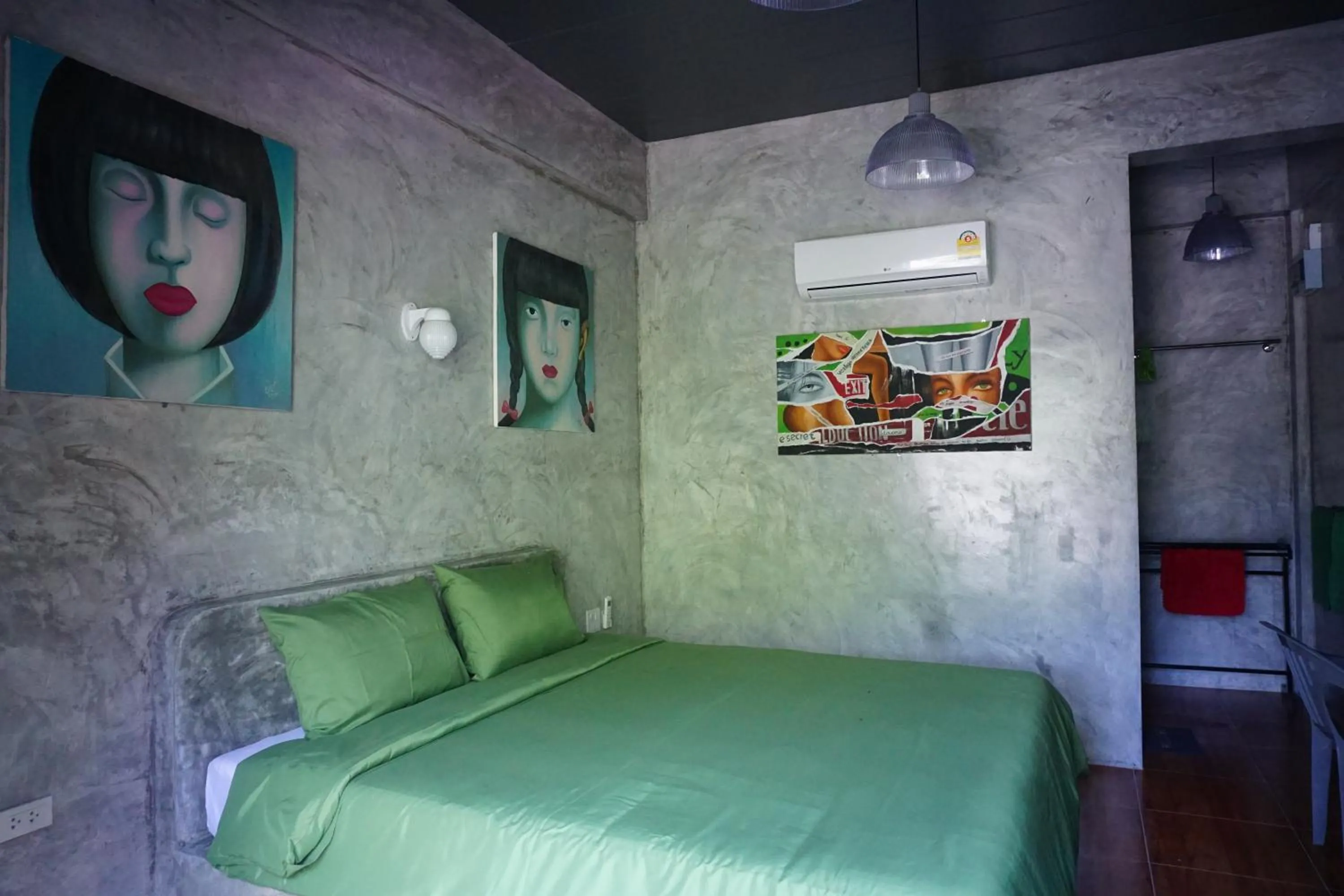 Bed in Nadapa Resort