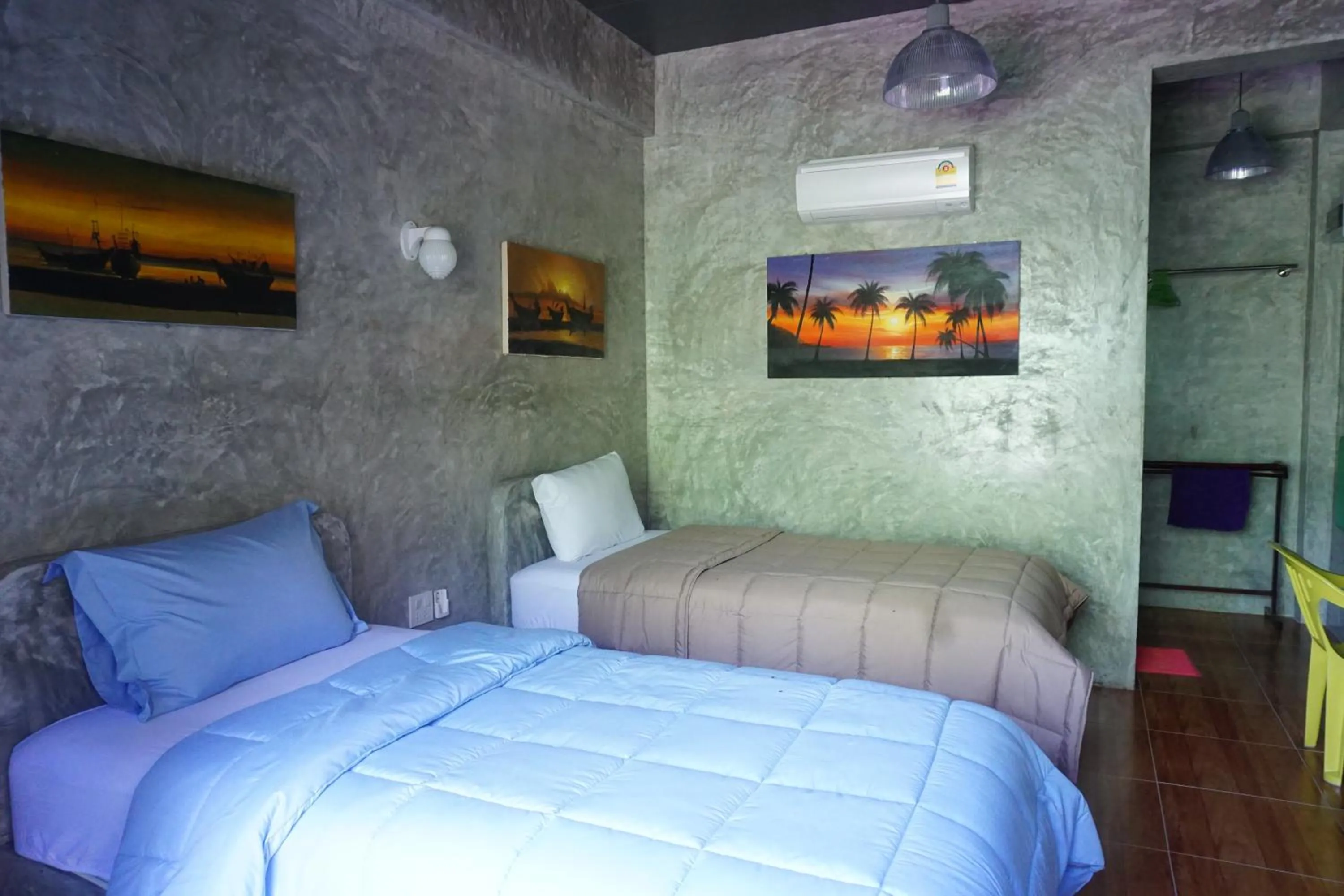 Photo of the whole room, Bed in Nadapa Resort