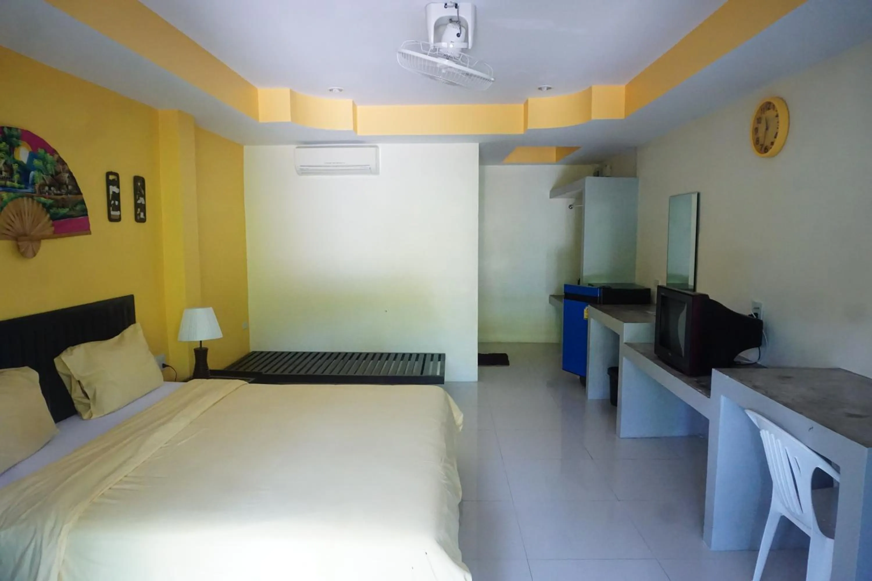 Bed in Nadapa Resort