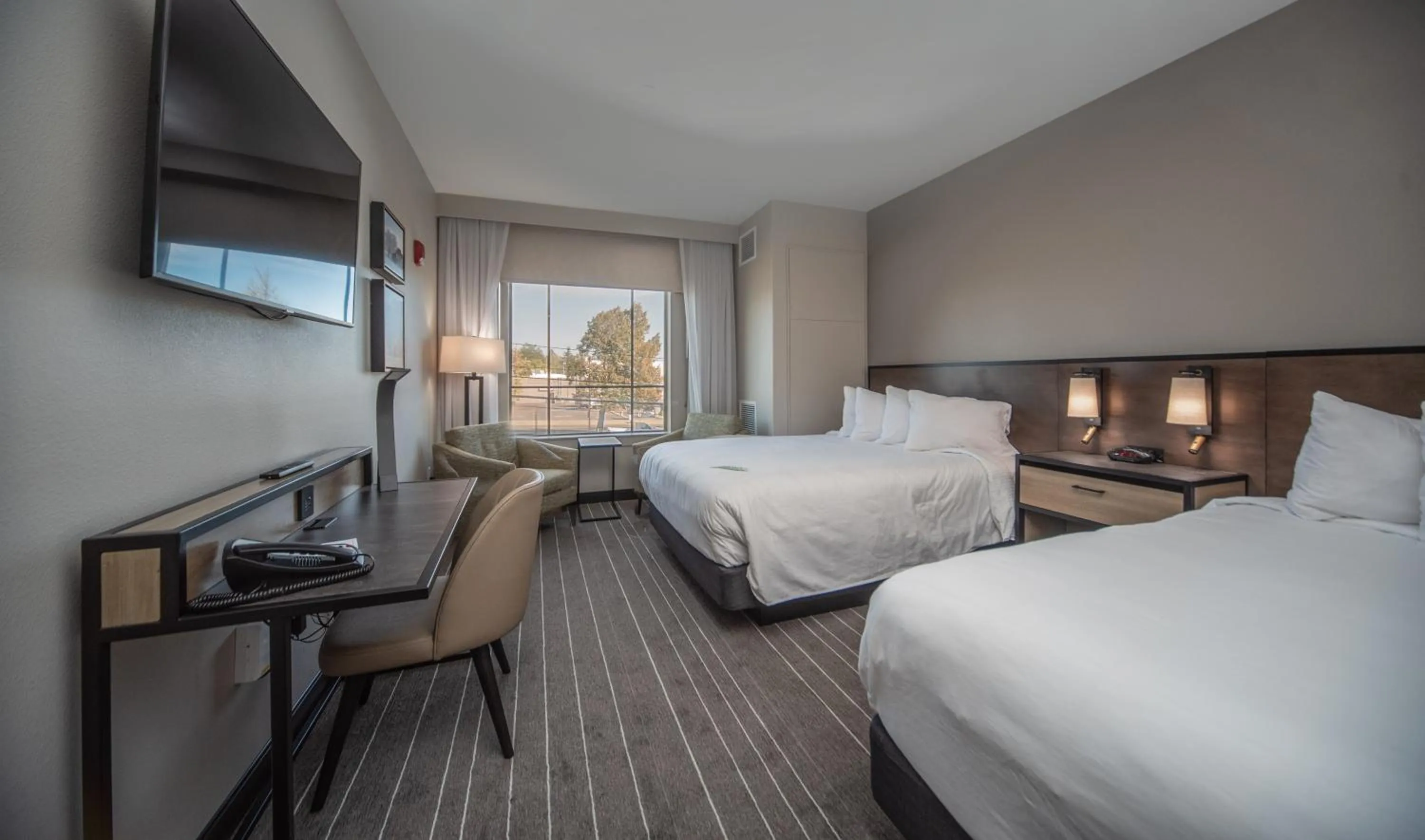 Bed in Hotel Windrow Downtown Ellensburg