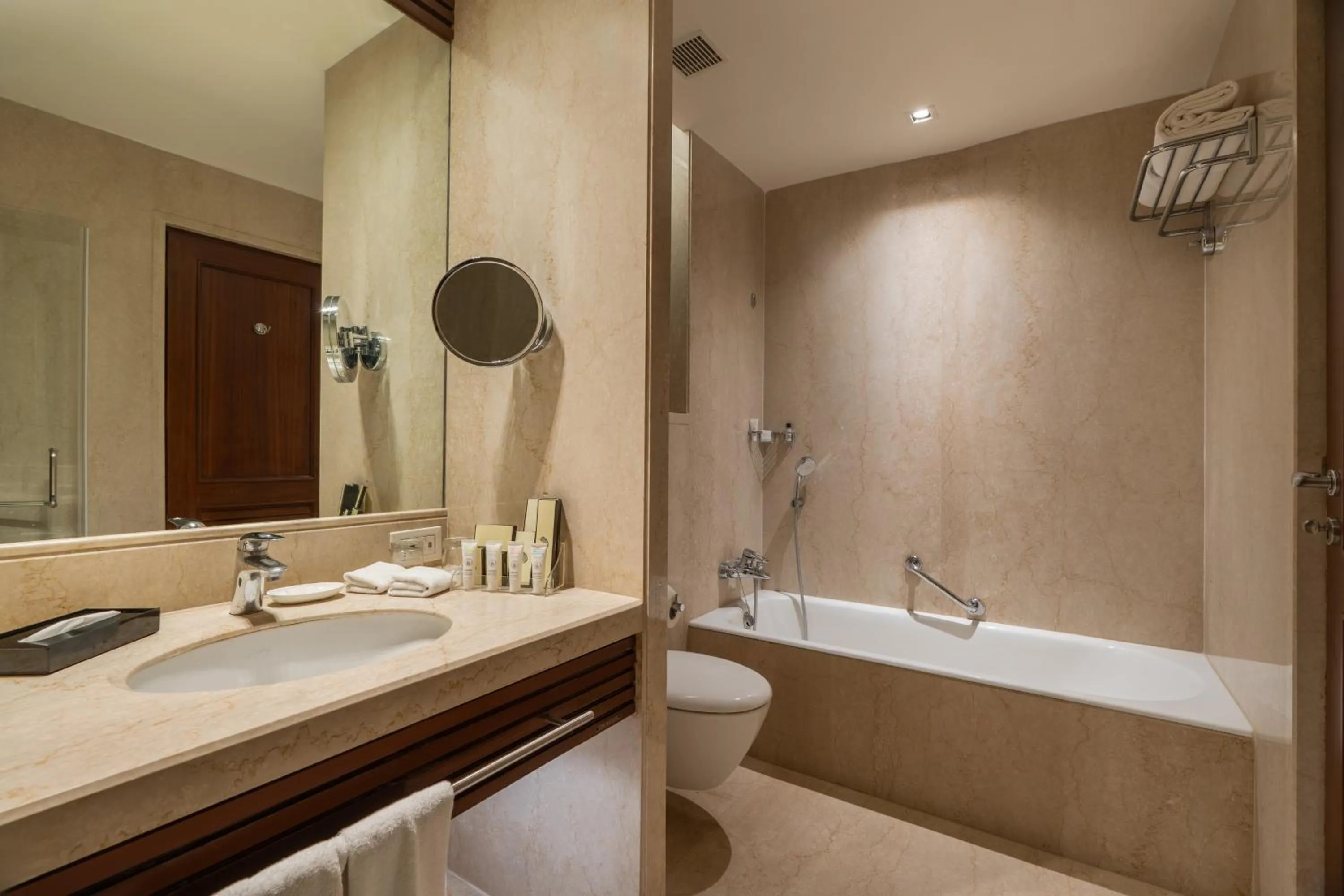 Bathroom in Palm Meadows Resort