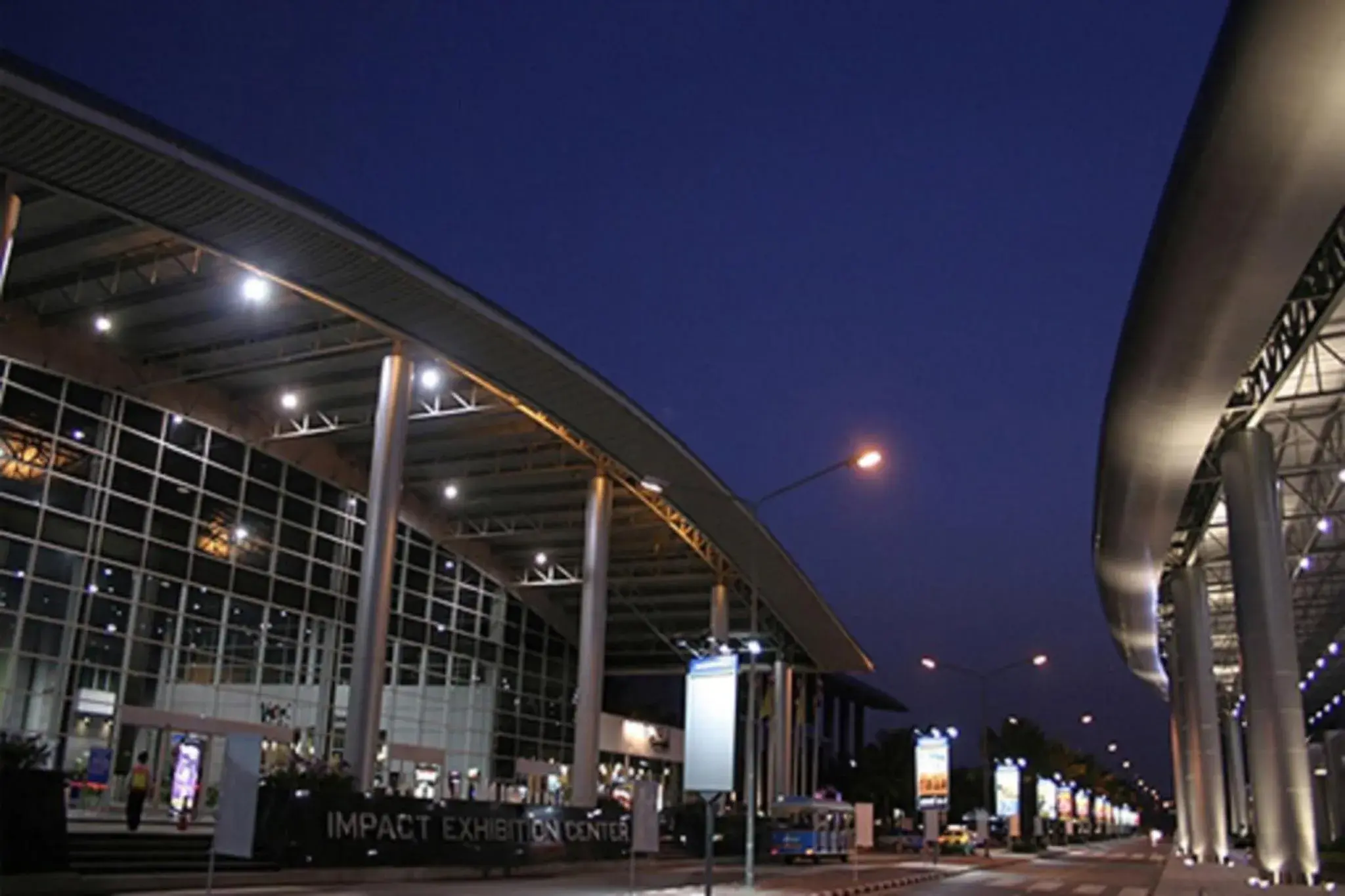 Property building in IMPACT Muang Thong Thani Service Condominium Property building in IMPACT Muang Thong Thani Service Condominium