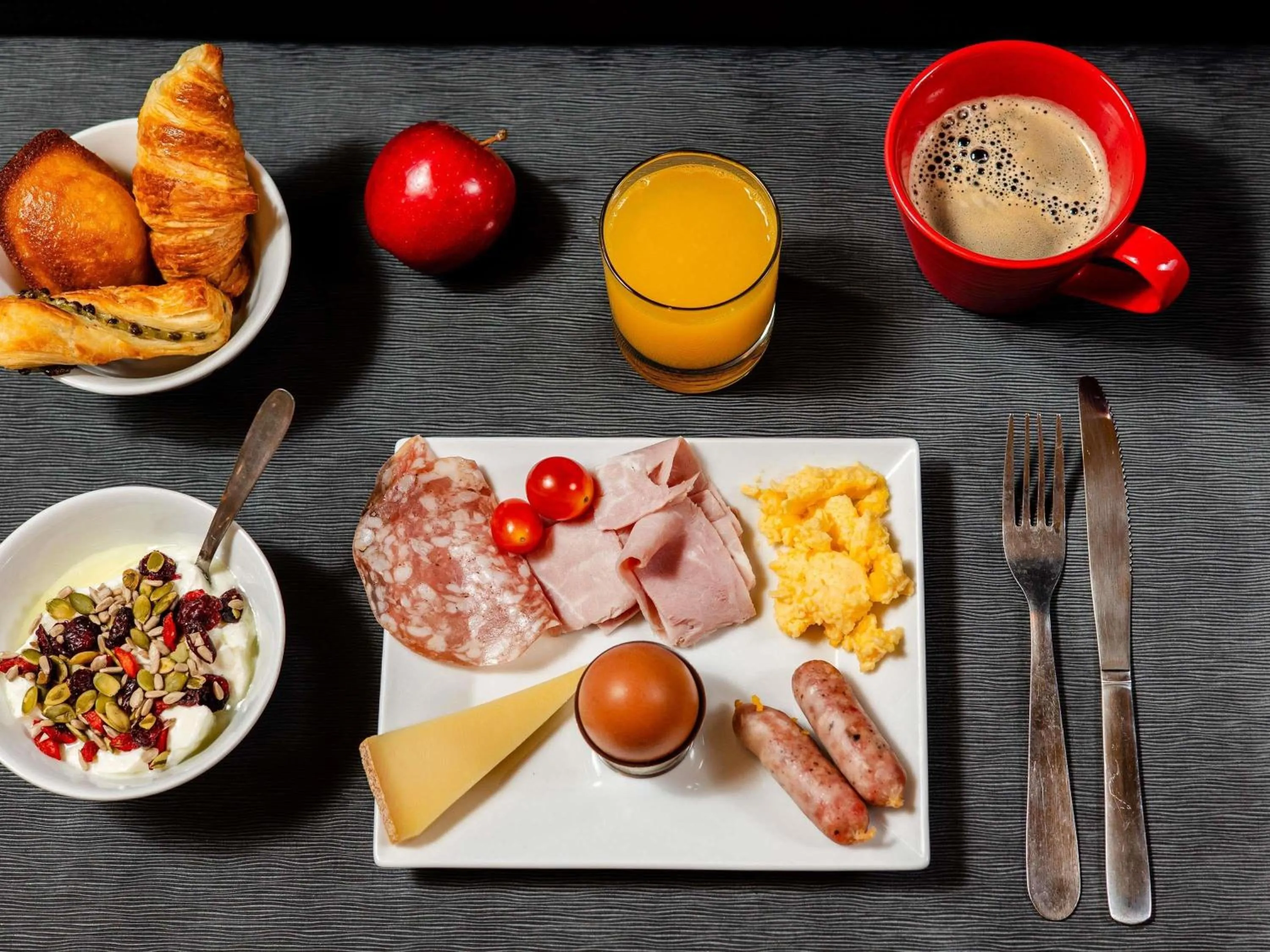 Breakfast in ibis Styles Paris La Défense Courbevoie