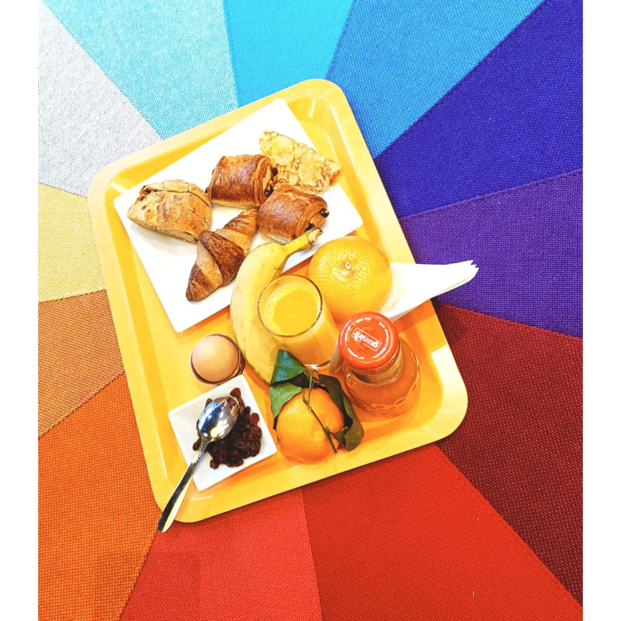 Restaurant/places to eat in ibis Styles Paris La Défense Courbevoie Restaurant/places to eat in ibis Styles Paris La Défense Courbevoie