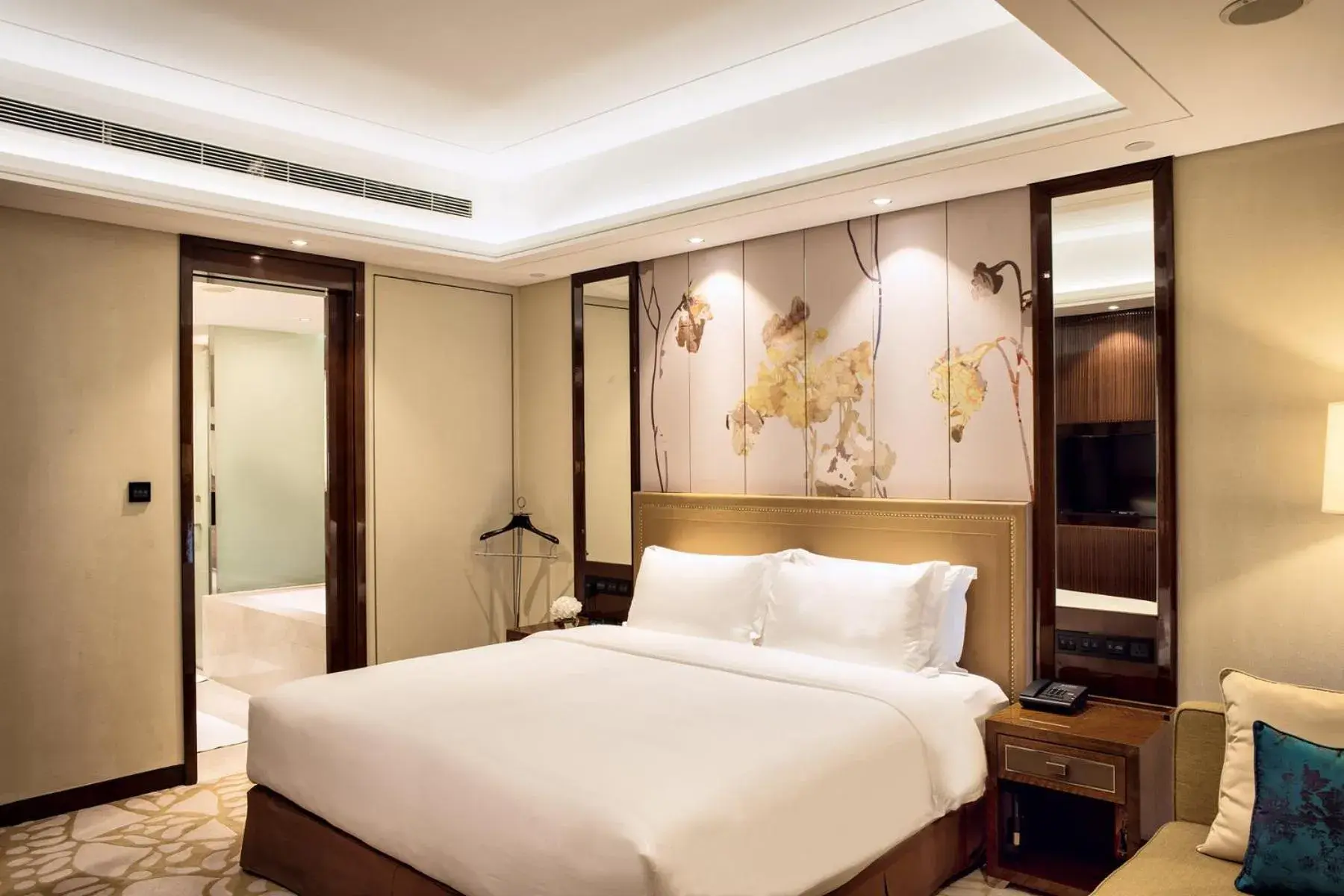 Bedroom, Bed in Minyoun Chengdu Dongda Hotel