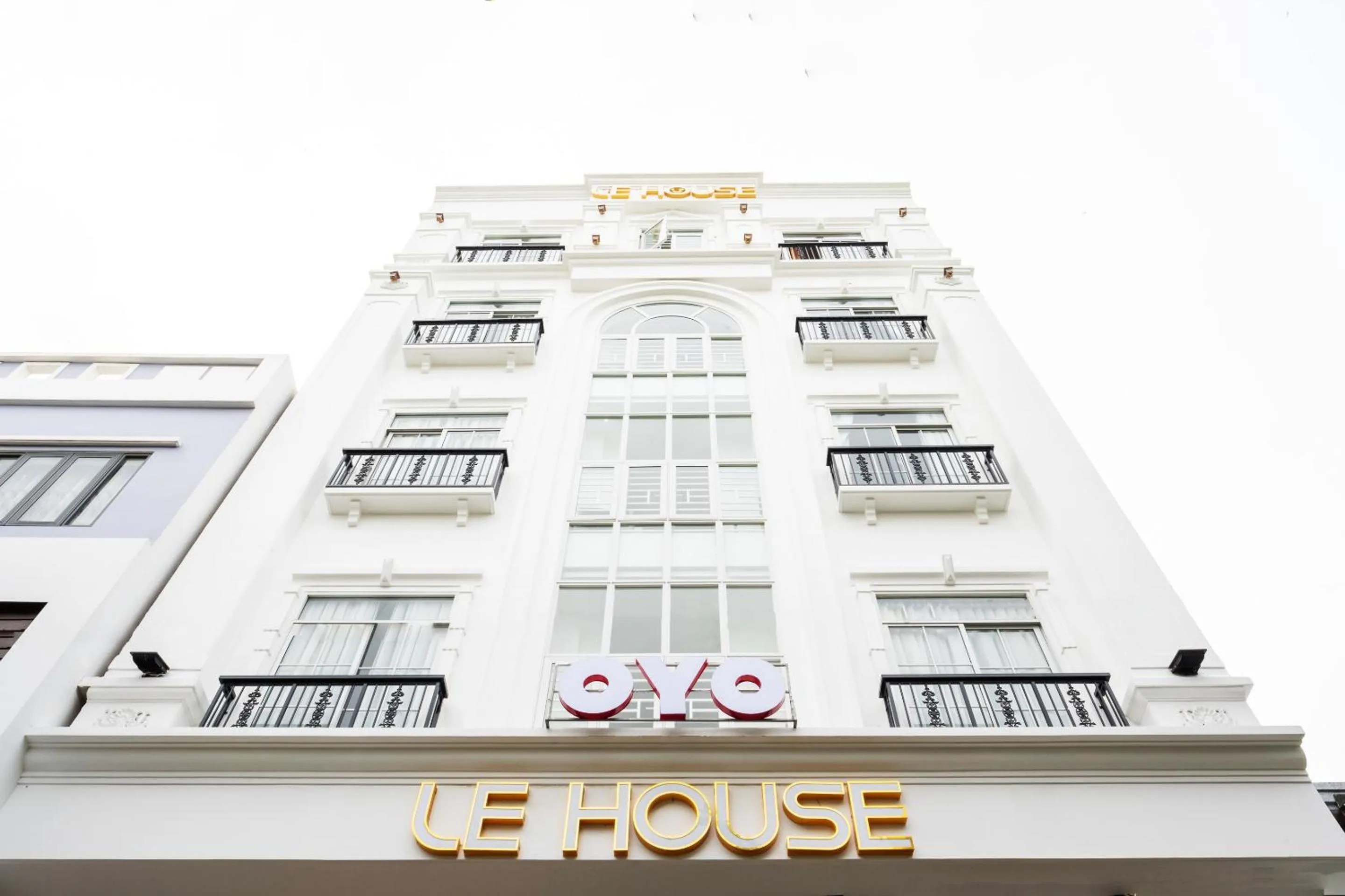 Le House Hotel and Studio