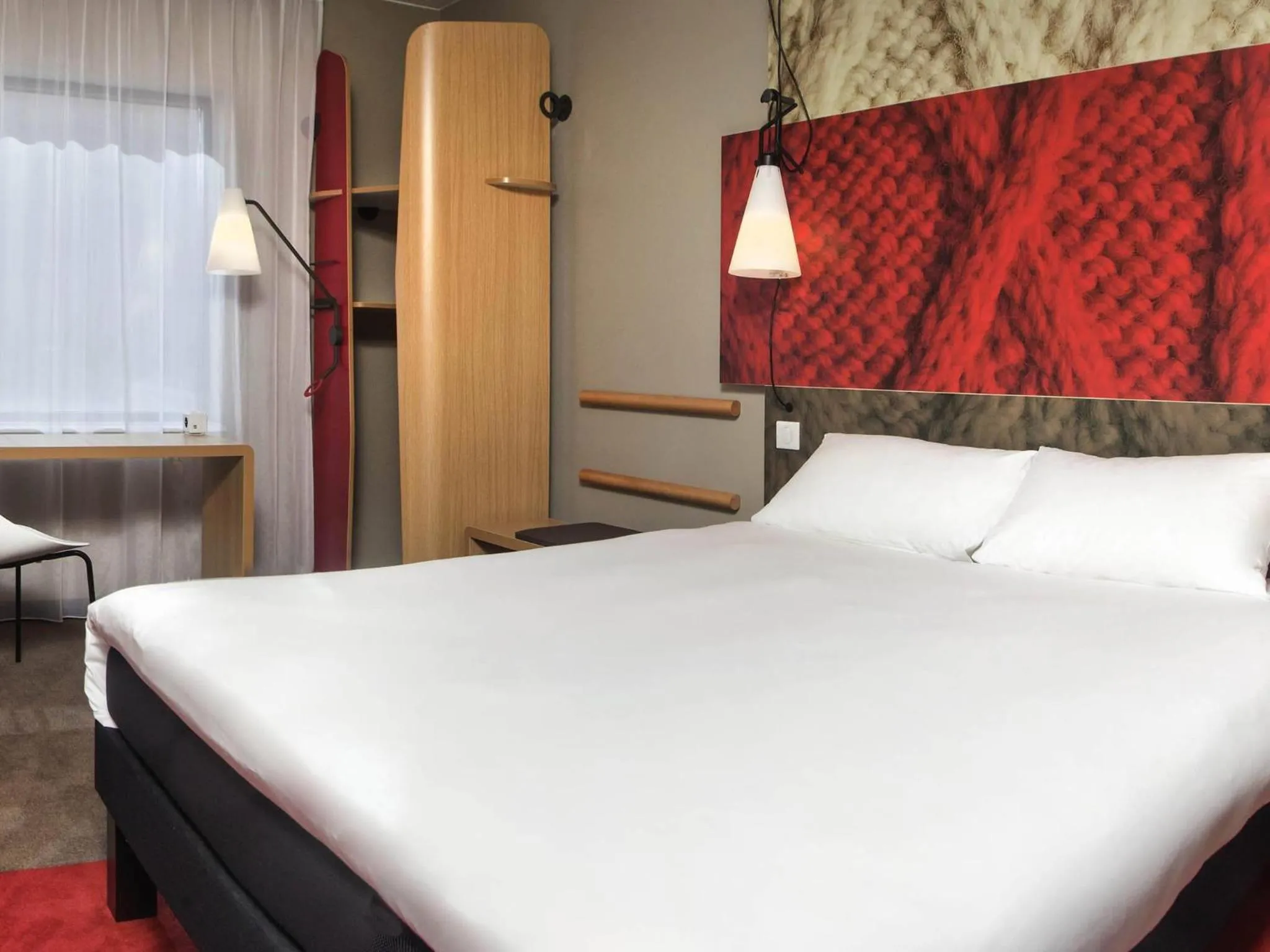 Bedroom, Bed in ibis Paris Place d’Italie 13ème