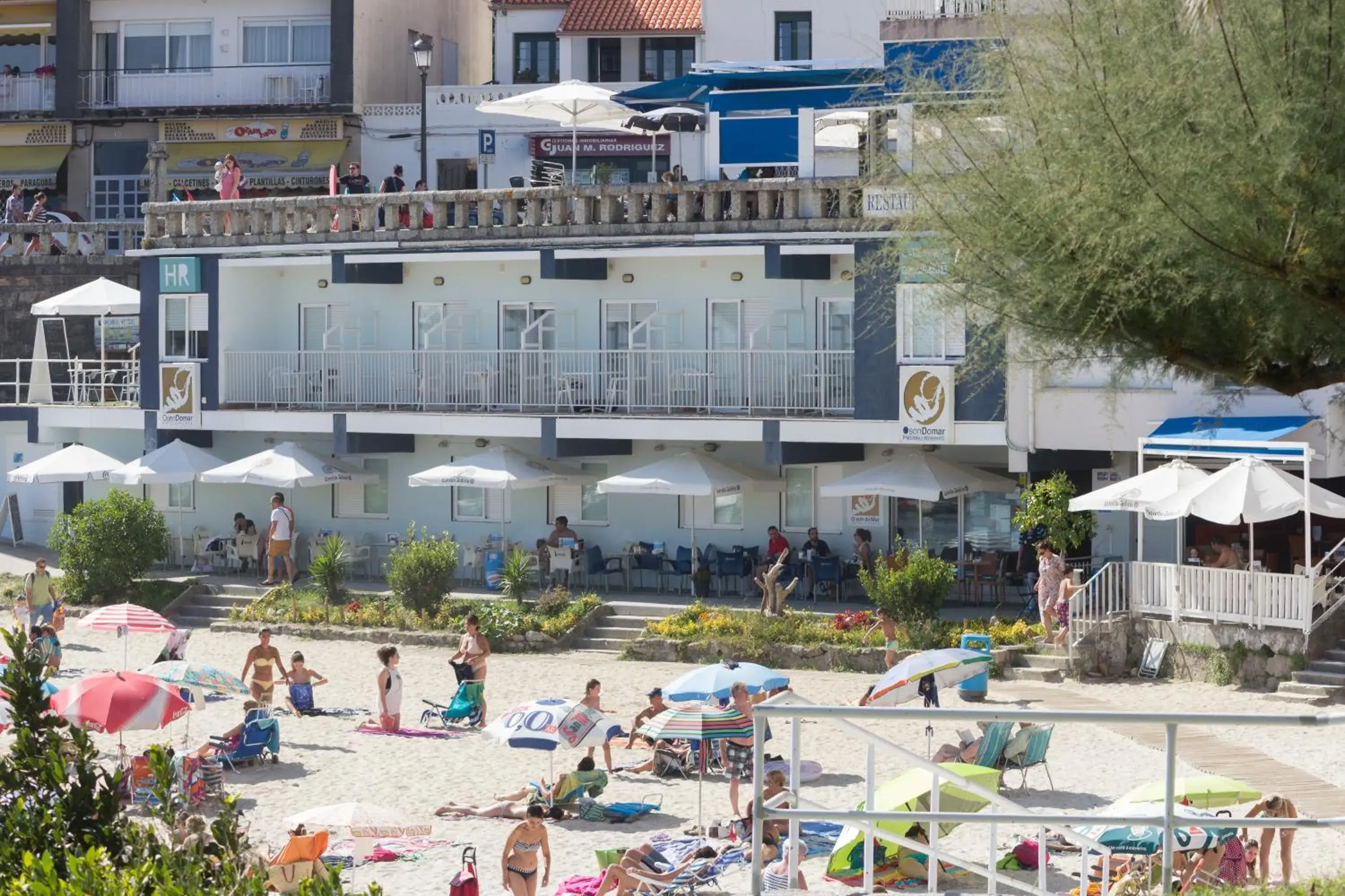 Facade/entrance in O Son Do Mar Facade/entrance in O Son Do Mar