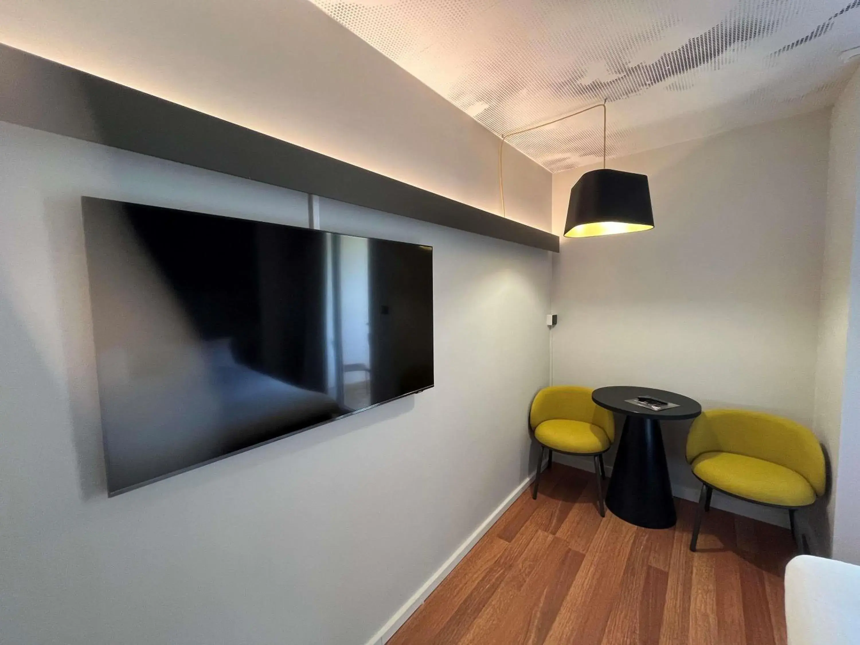 Bedroom in ibis Sète Balaruc les Bains Bien-être et Spa Bedroom in ibis Sète Balaruc les Bains Bien-être et Spa