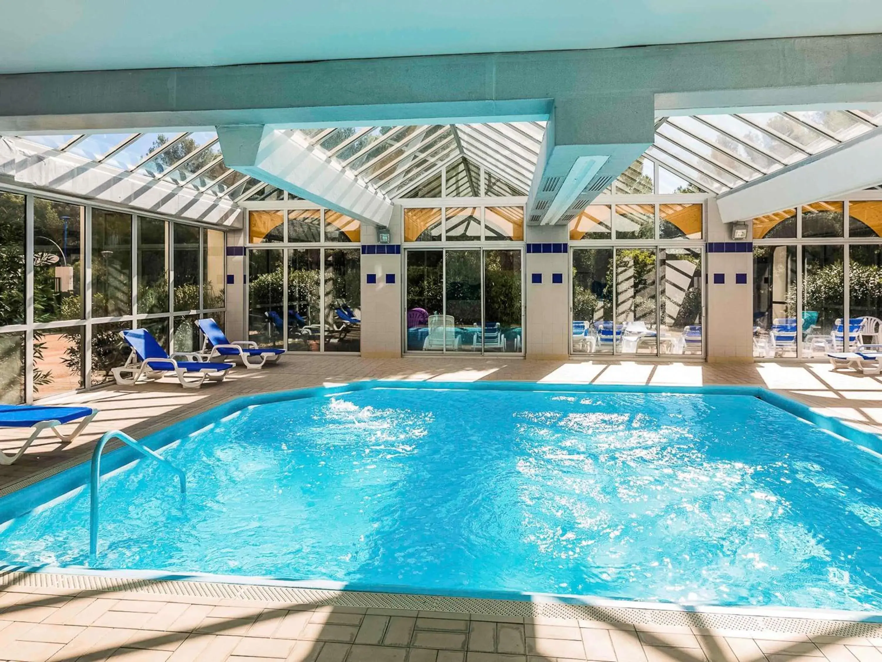 Property building in ibis Sète Balaruc les Bains Bien-être et Spa Property building in ibis Sète Balaruc les Bains Bien-être et Spa