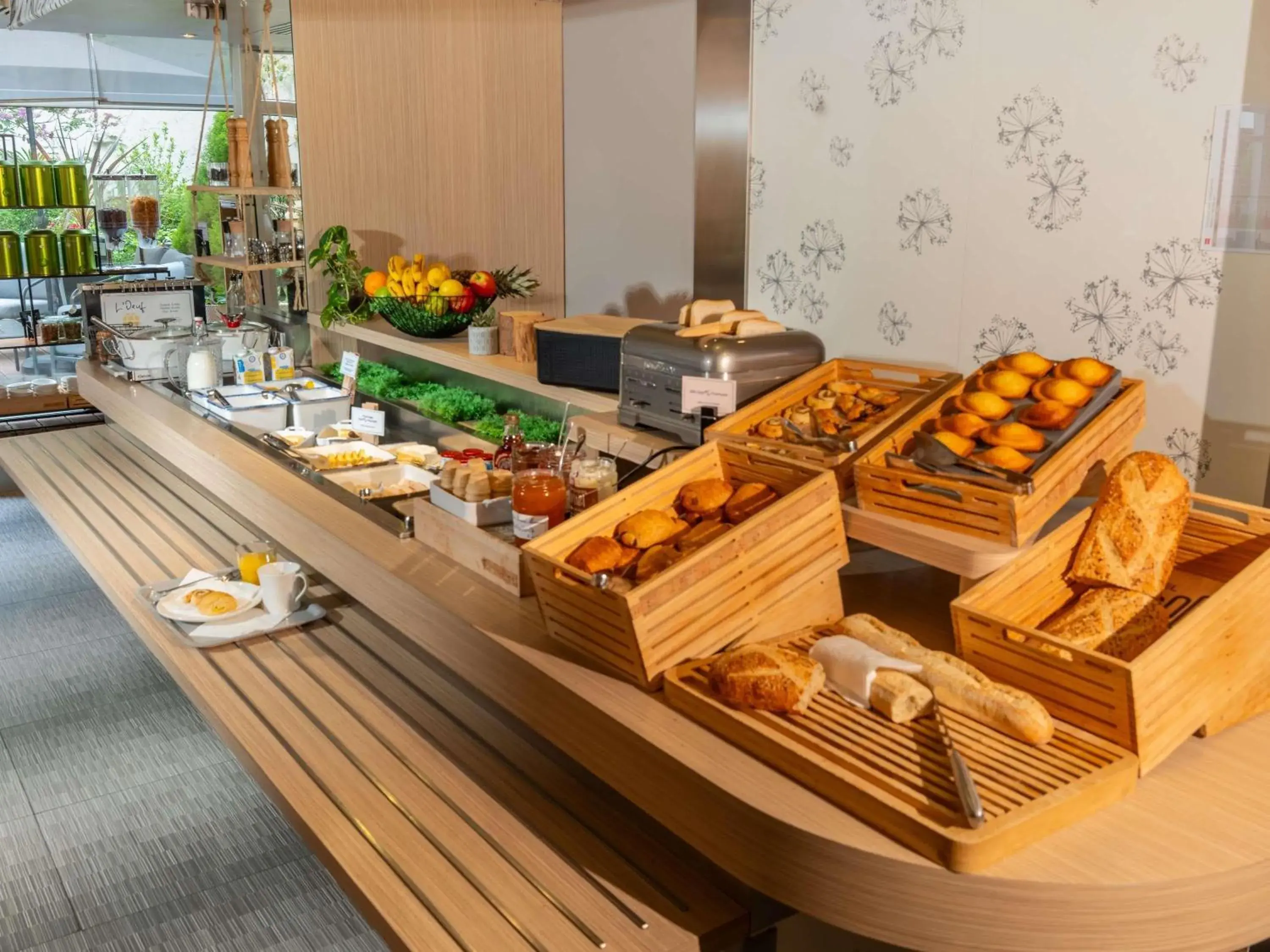 Breakfast in ibis Paris Vanves Parc des Expositions Breakfast in ibis Paris Vanves Parc des Expositions