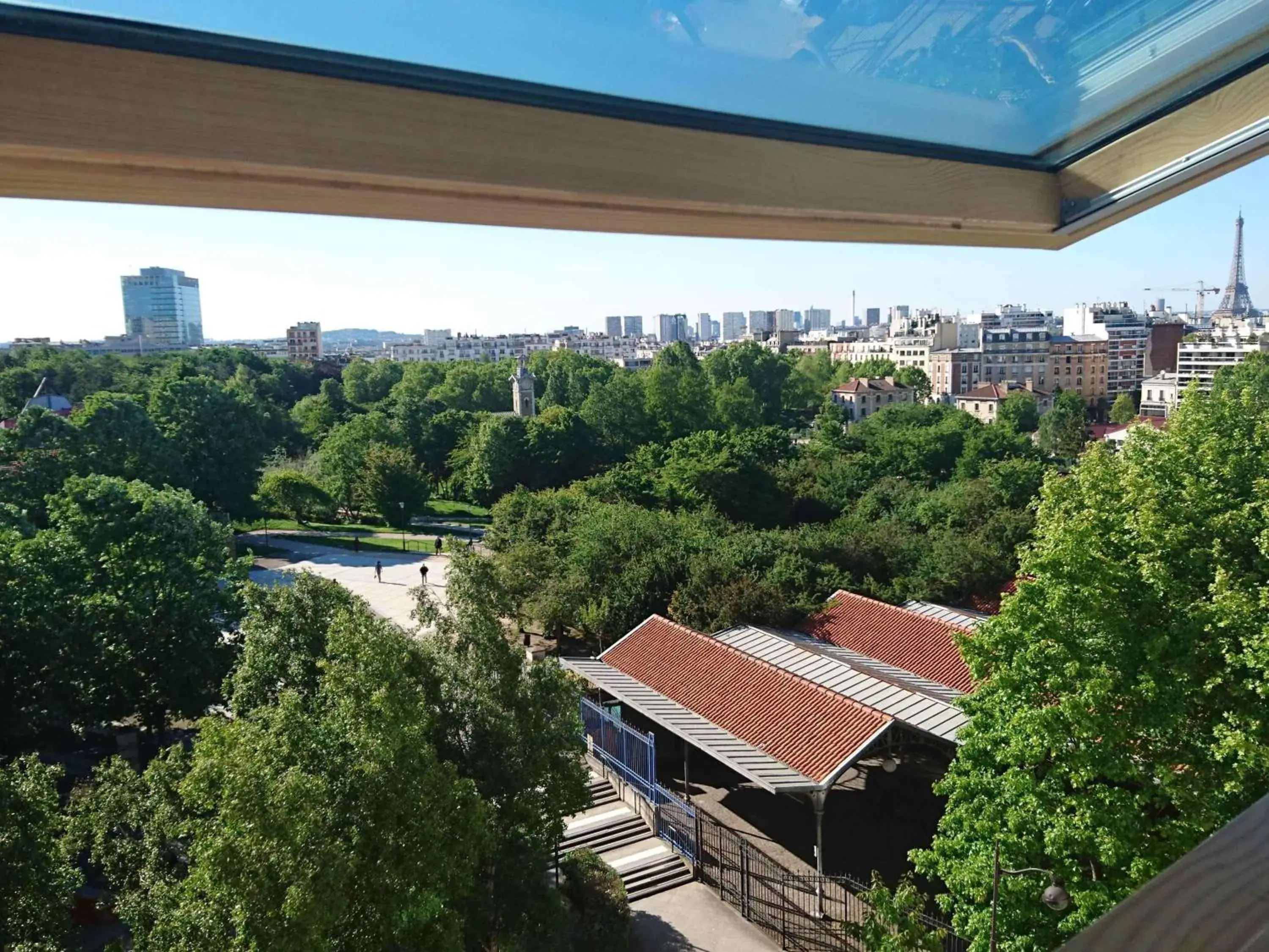 Property building in ibis Paris Brancion Parc des Expositions 15ème Property building in ibis Paris Brancion Parc des Expositions 15ème