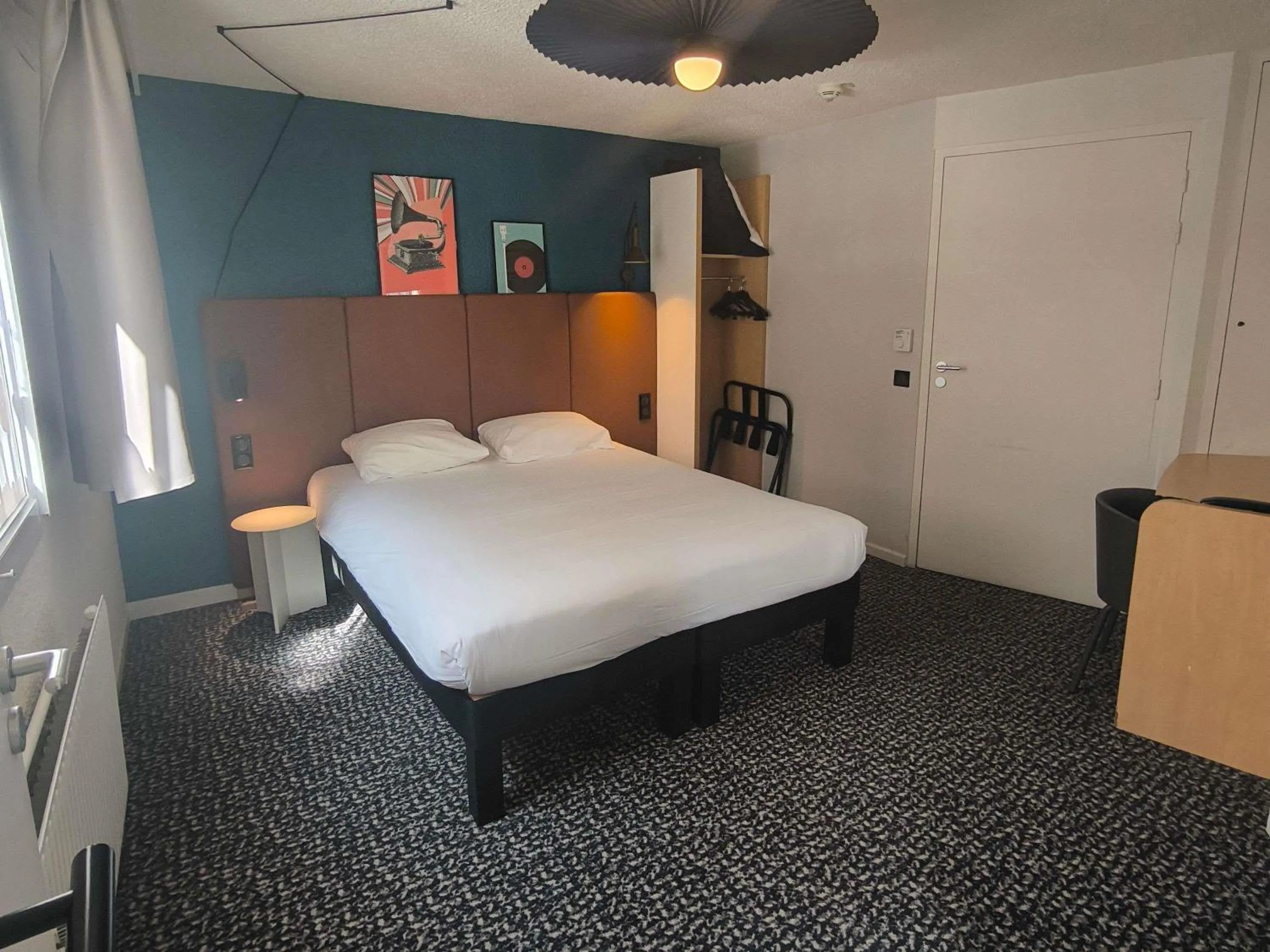 Bedroom, Bed in ibis Paris Brancion Parc des Expositions 15ème