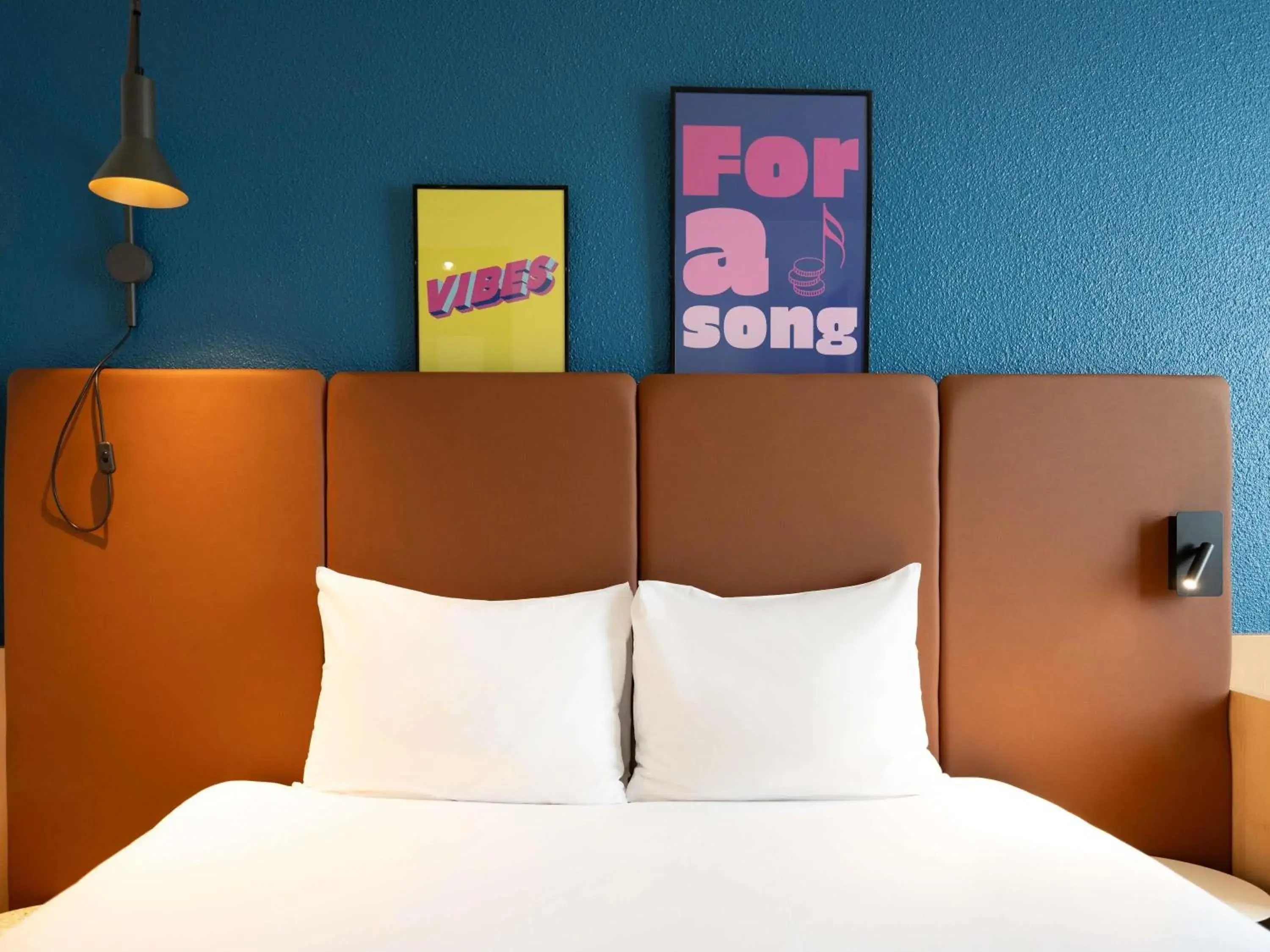 Bedroom, Bed in ibis Paris Gare de Lyon Ledru Rollin Bedroom, Bed in ibis Paris Gare de Lyon Ledru Rollin