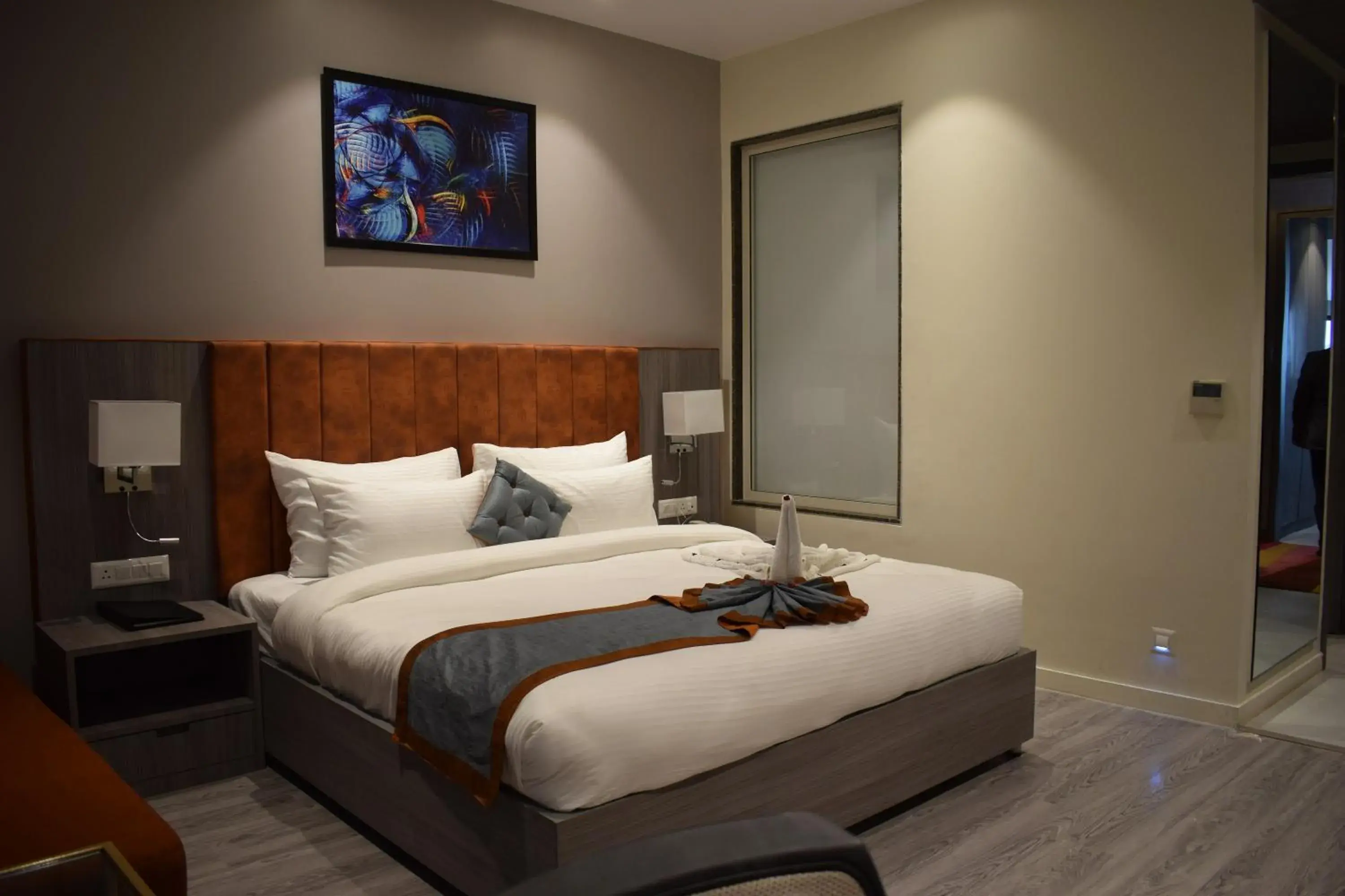 Deluxe Double Room in Hotel Deep Clarks Inn Lucknow Deluxe Double Room in Hotel Deep Clarks Inn Lucknow