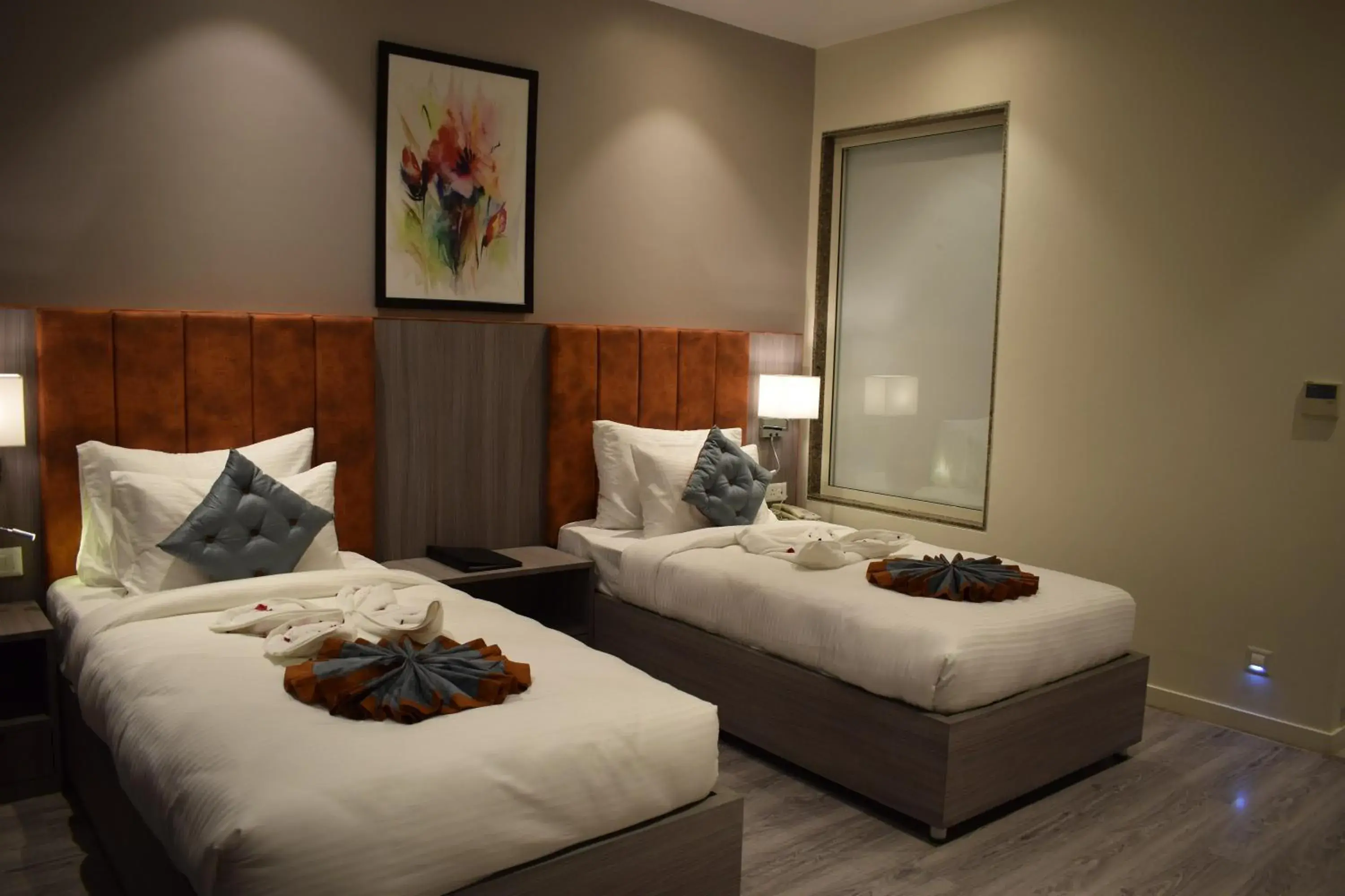 Bed in Hotel Deep Clarks Inn Lucknow Bed in Hotel Deep Clarks Inn Lucknow