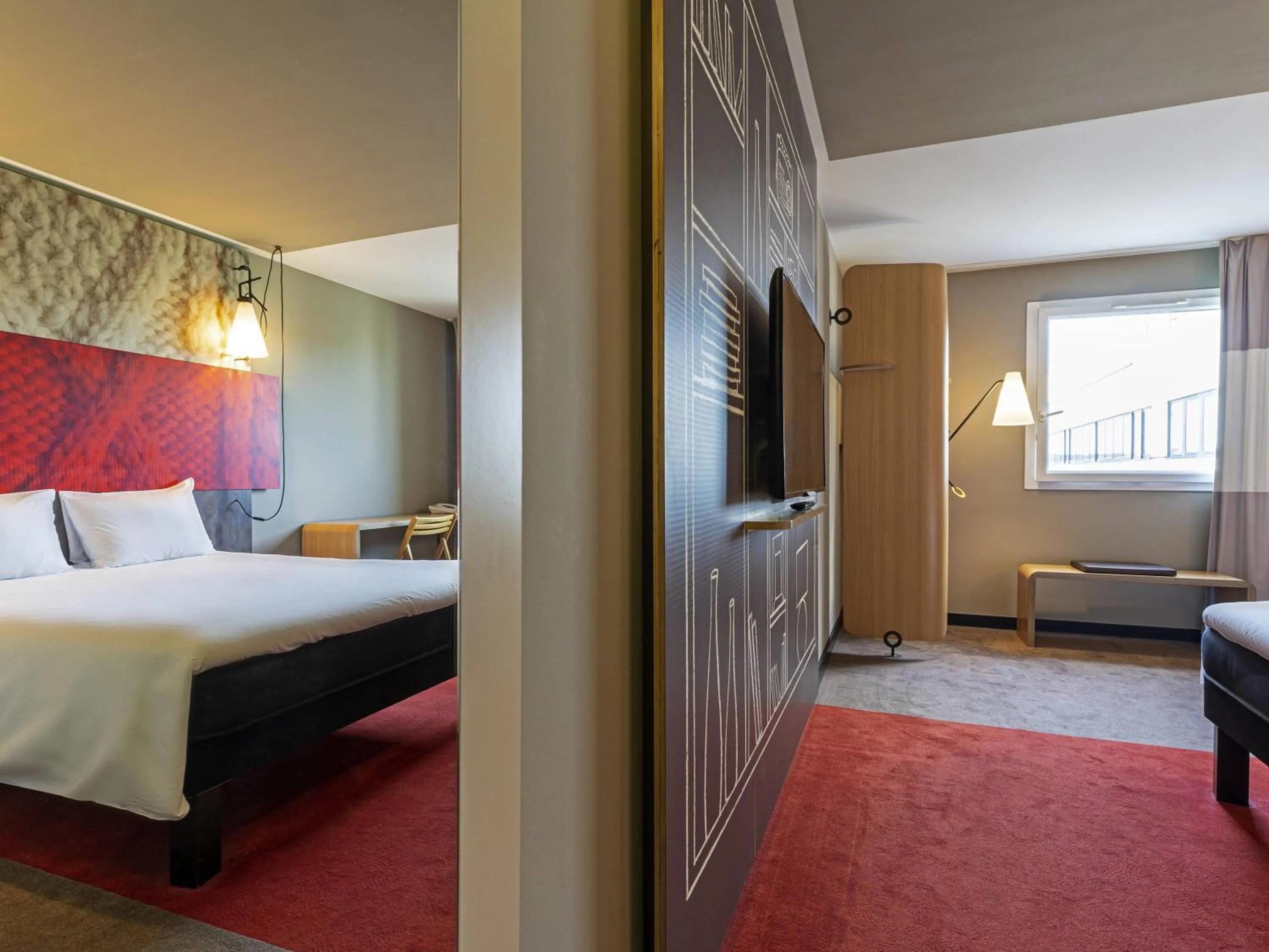 Bedroom, Bed in ibis Paris Pantin Eglise