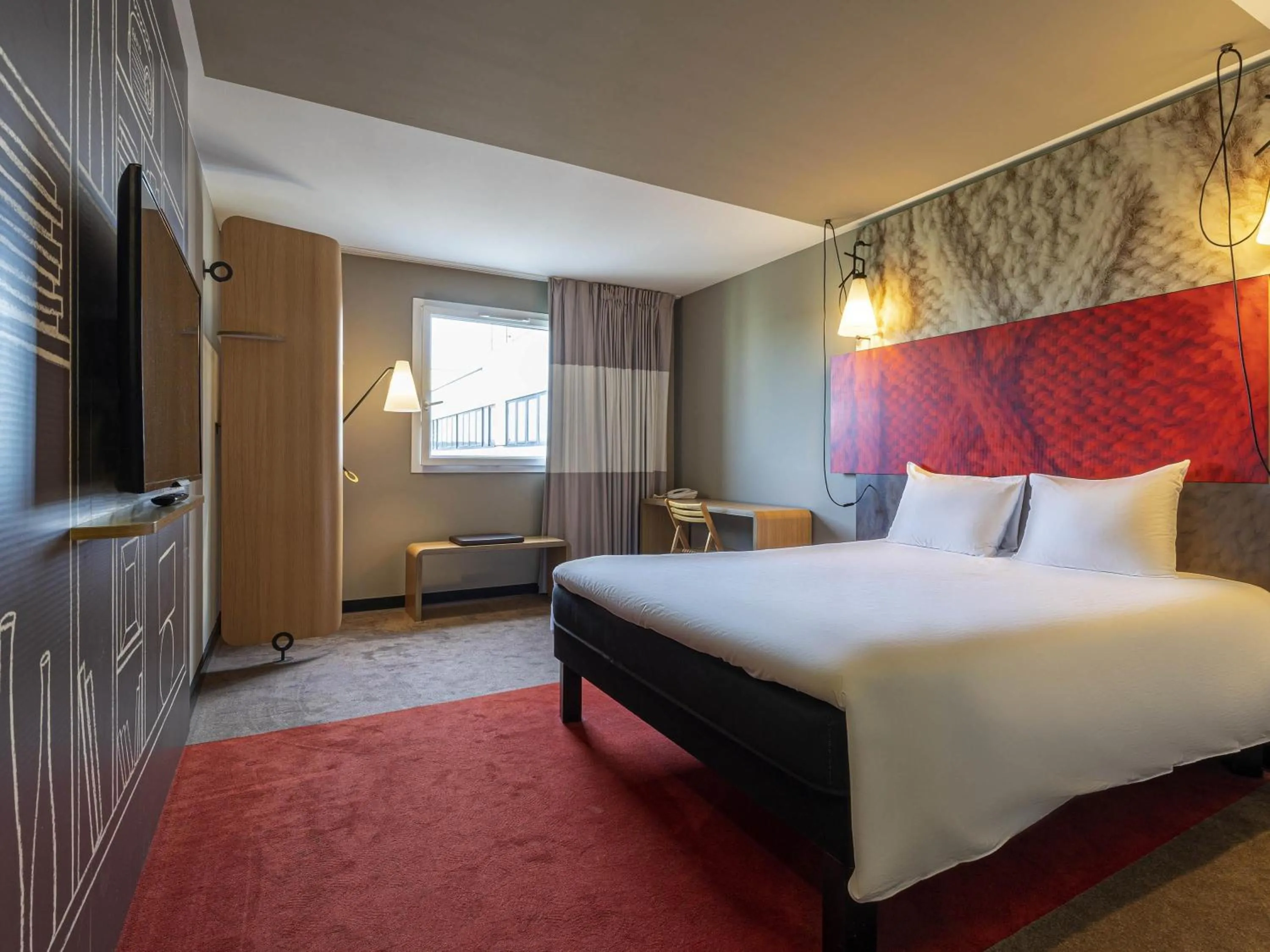 Bedroom, Bed in ibis Paris Pantin Eglise