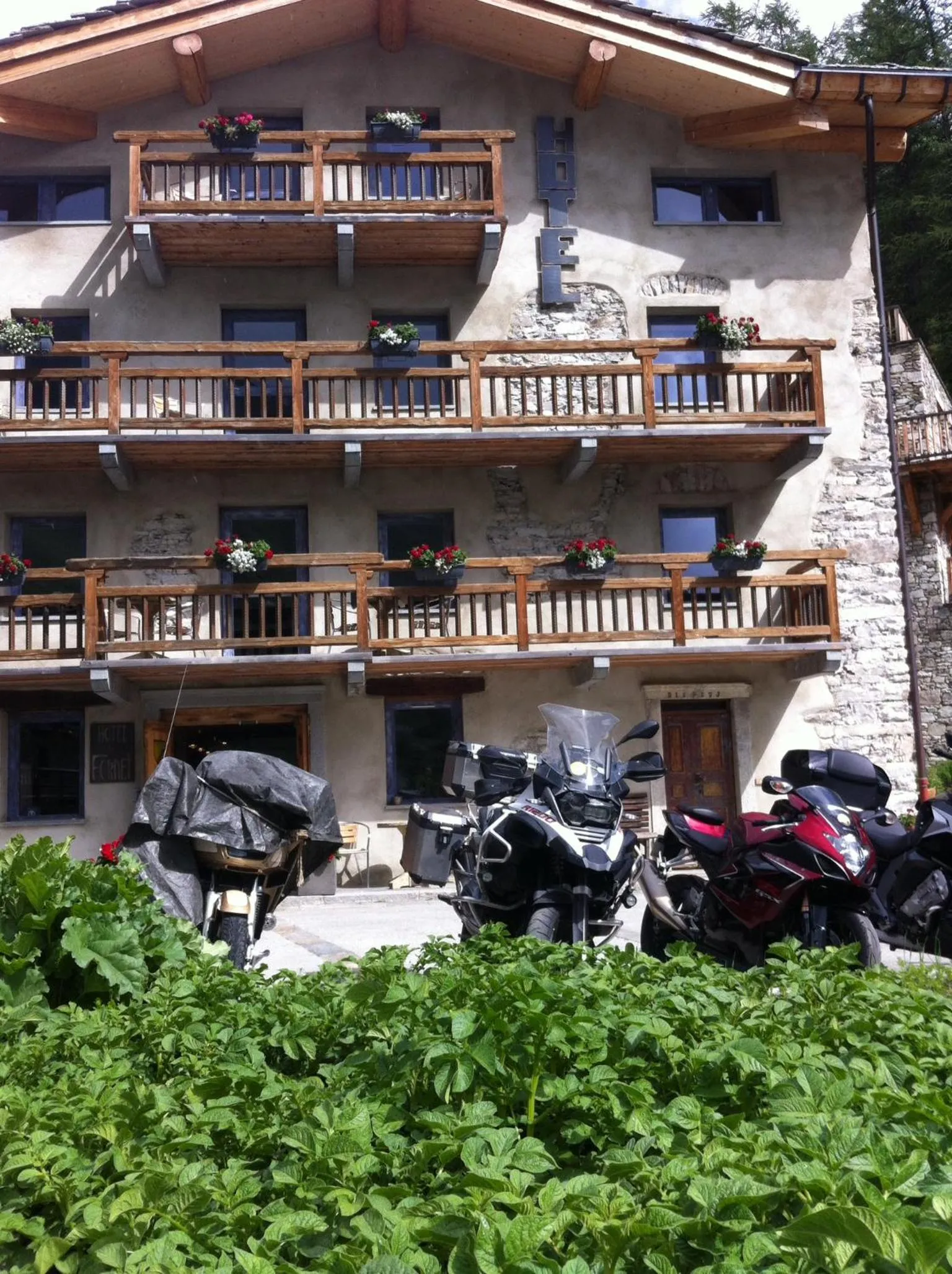 Facade/entrance in Chalet Hotel Du Fornet