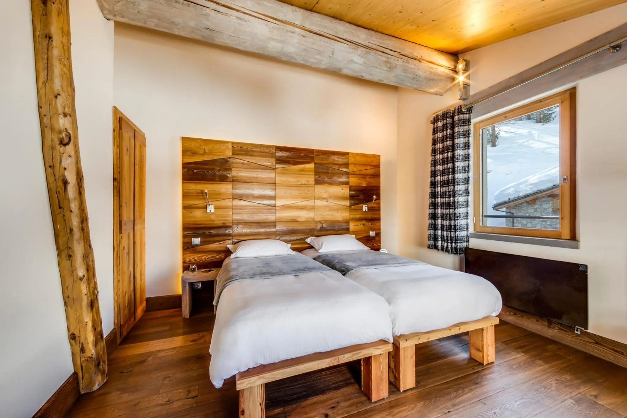 Bed in Chalet Hotel Du Fornet