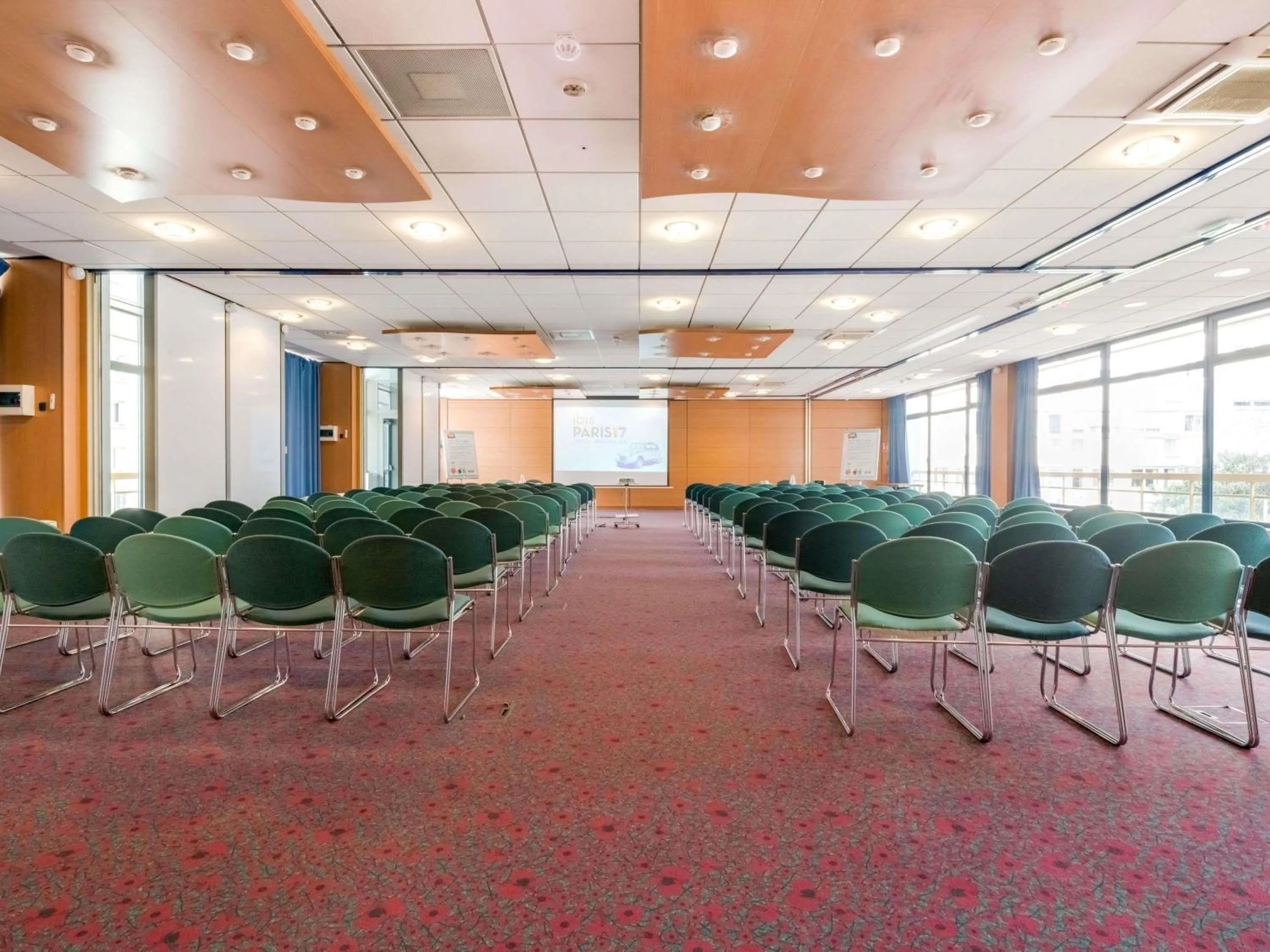 Meeting/conference room in ibis Paris 17 Clichy-Batignolles