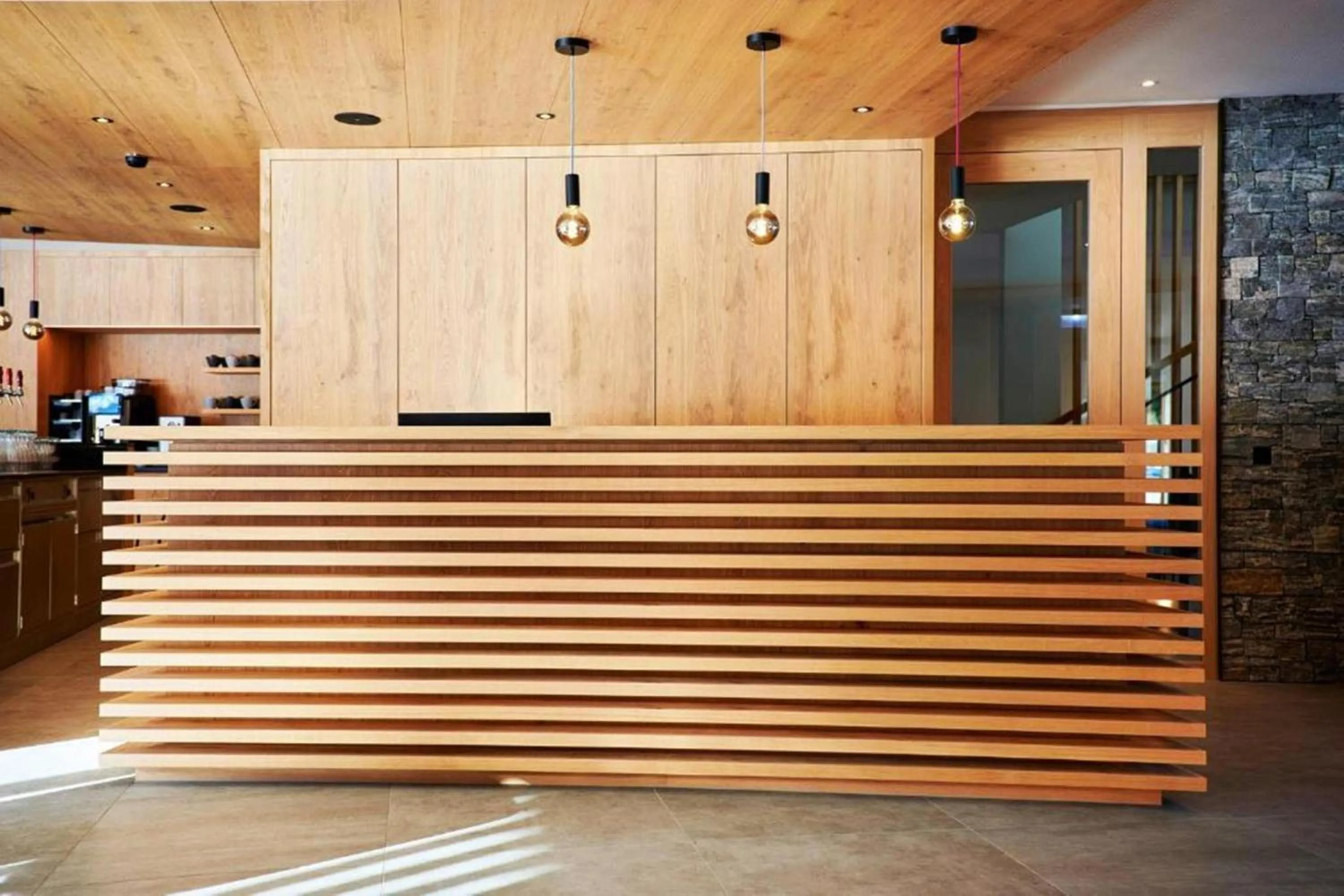 Lobby or reception in Wellness und Brunch Hotel MorgenZeit beheizter Naturpool mit Sandstrand Genuss Frühstück bis 13 Uhr Hochkönig Sommercard