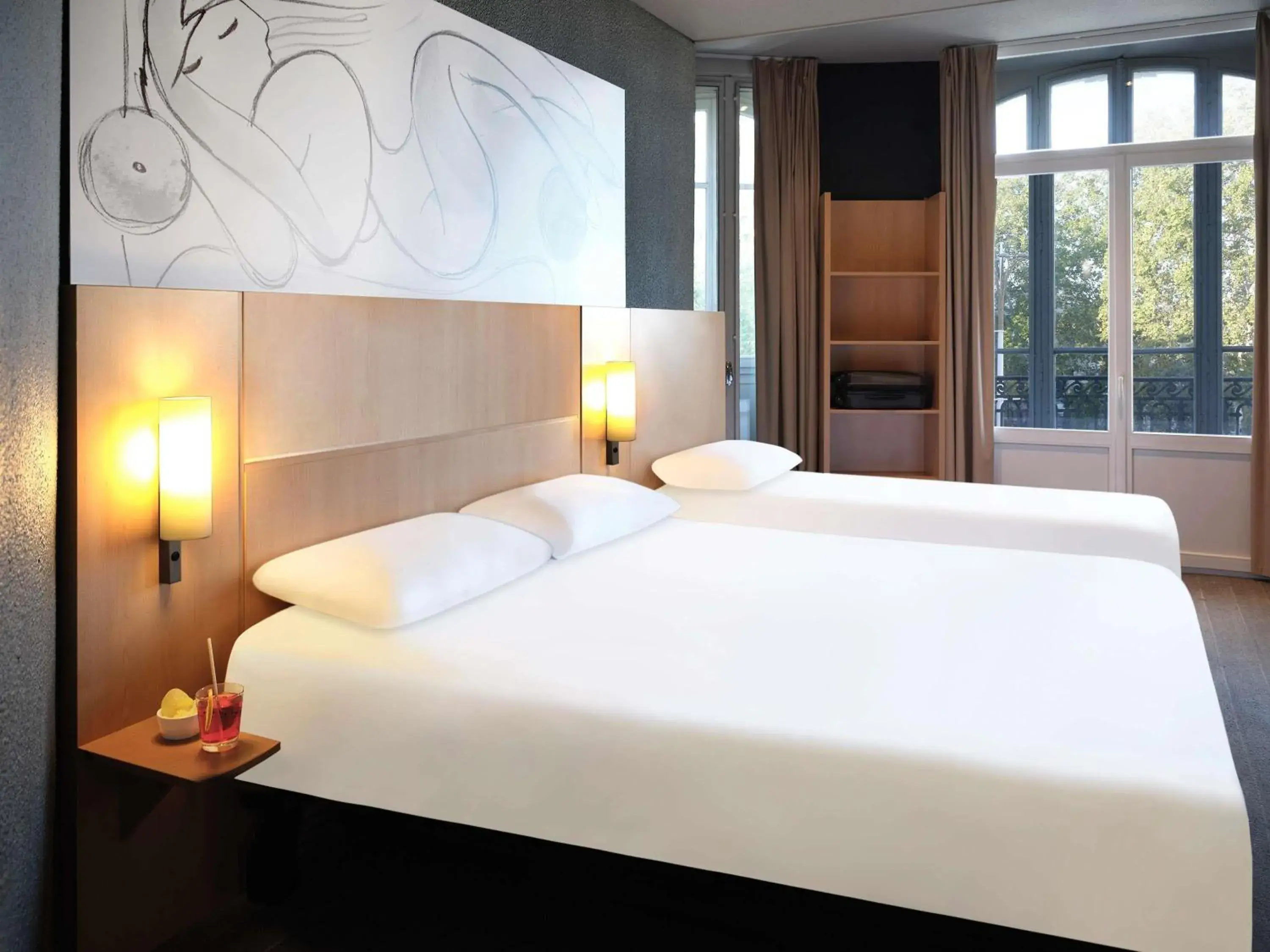 Bedroom, Bed in ibis Toulouse Gare Matabiau Bedroom, Bed in ibis Toulouse Gare Matabiau