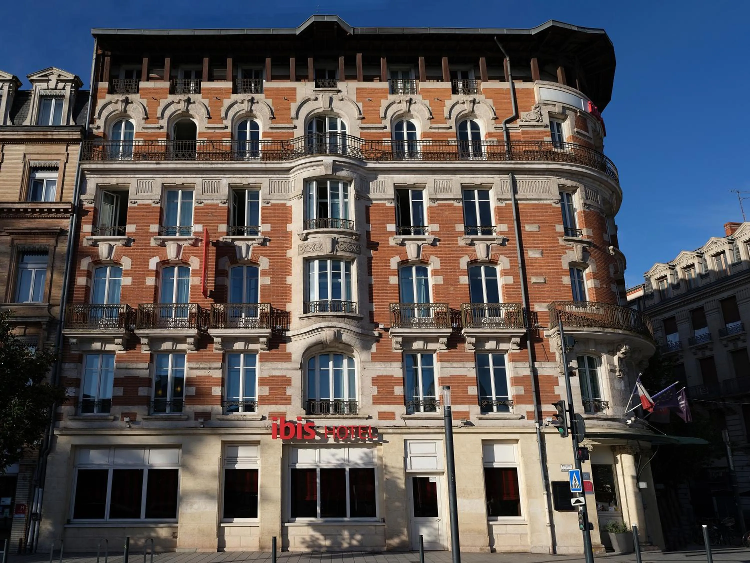 Property building in ibis Toulouse Gare Matabiau