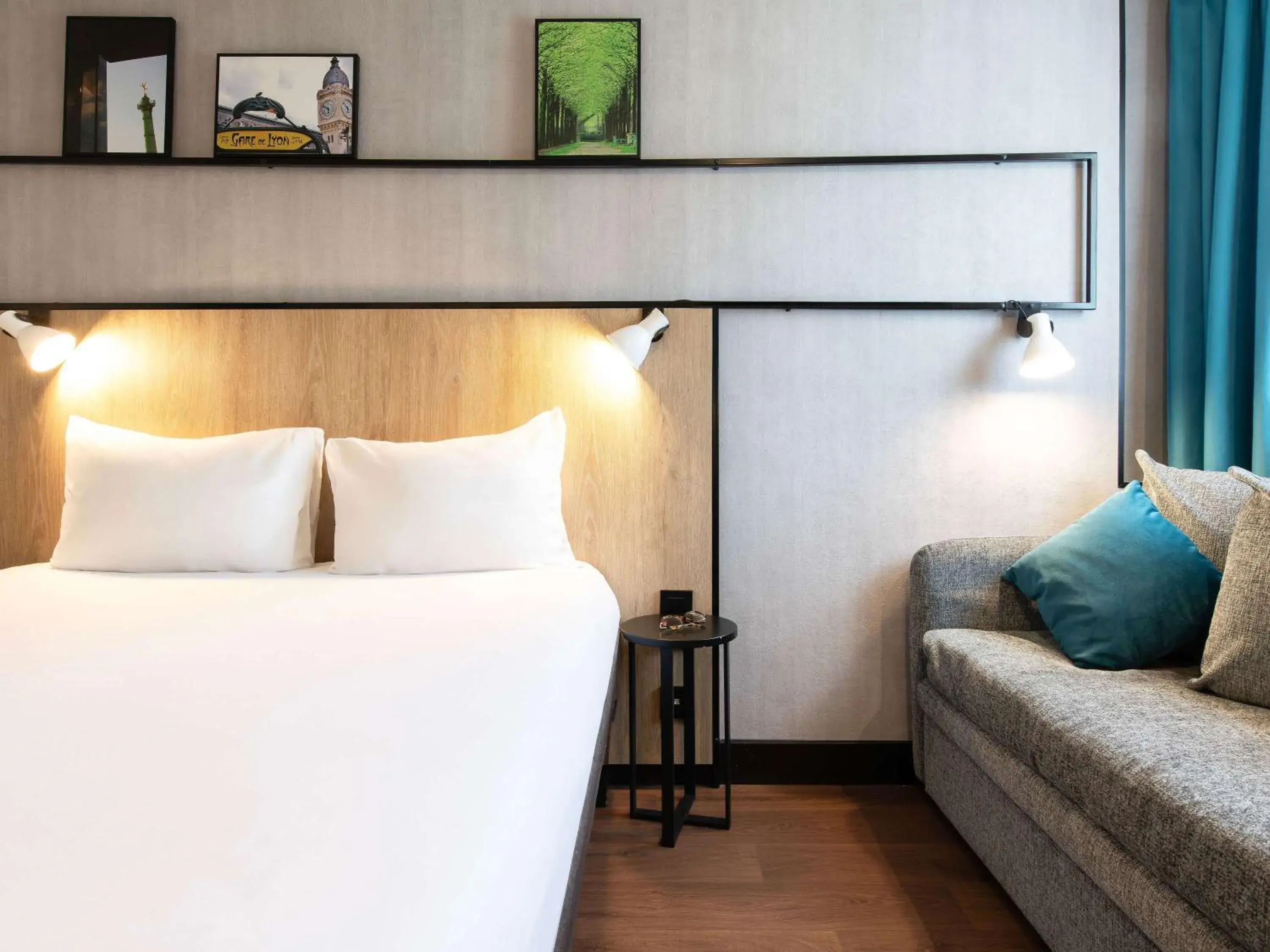 Bedroom, Bed in ibis Paris Gare de Lyon Diderot Bedroom, Bed in ibis Paris Gare de Lyon Diderot